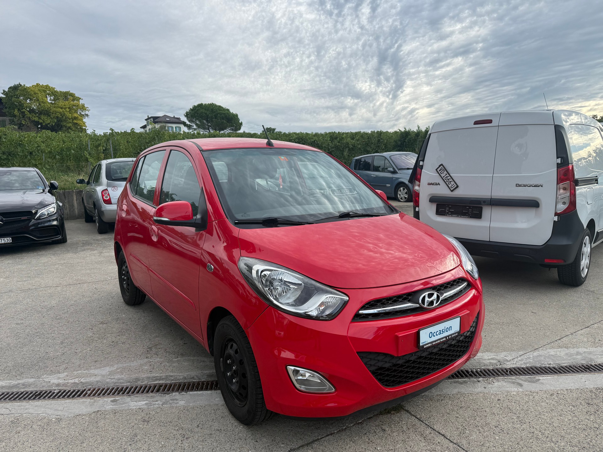 HYUNDAI i10 1.2 Style Automatic-image-4