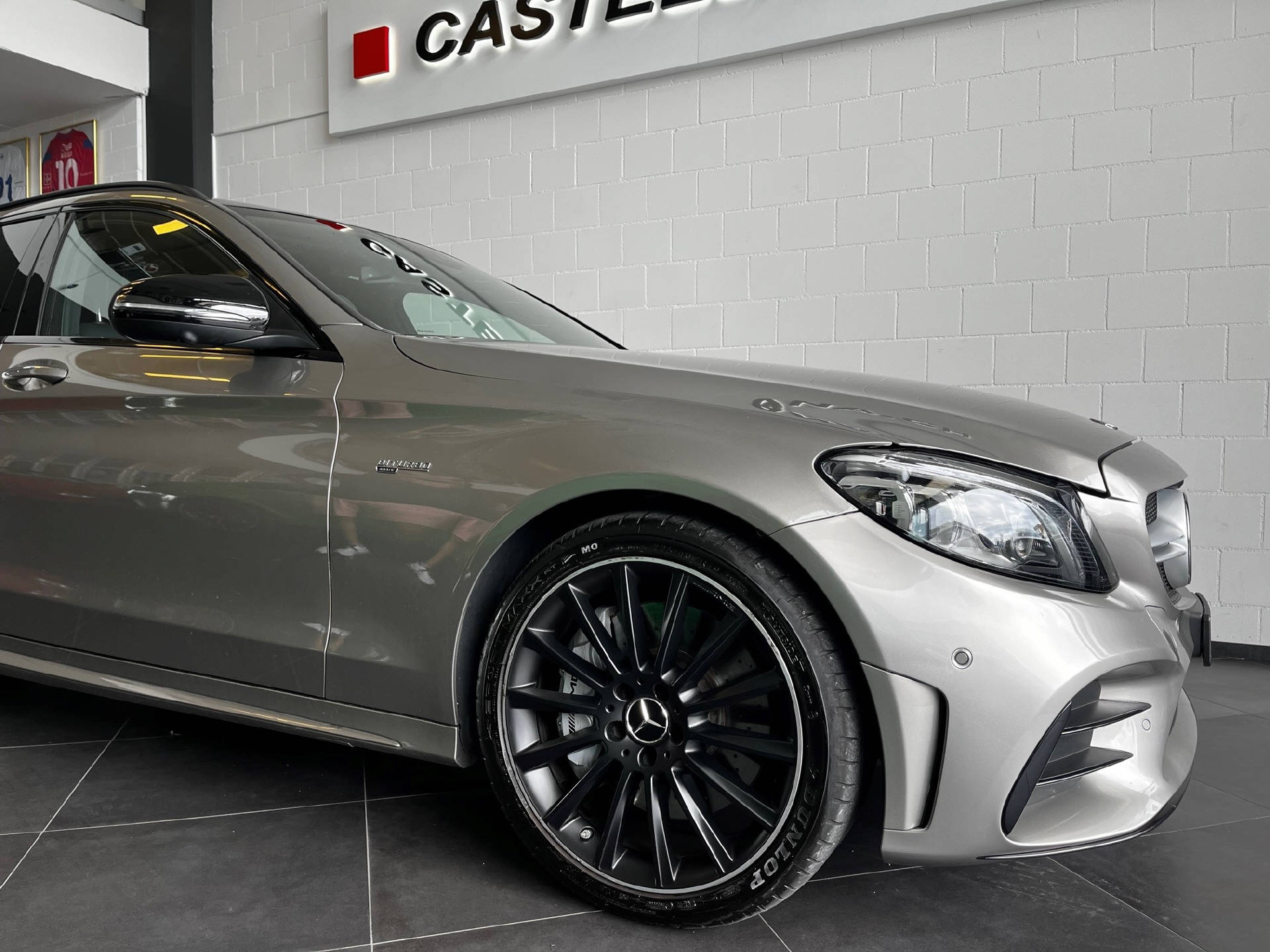 MERCEDES-BENZ C 43 AMG 4matic Kombi-showroom-element-1