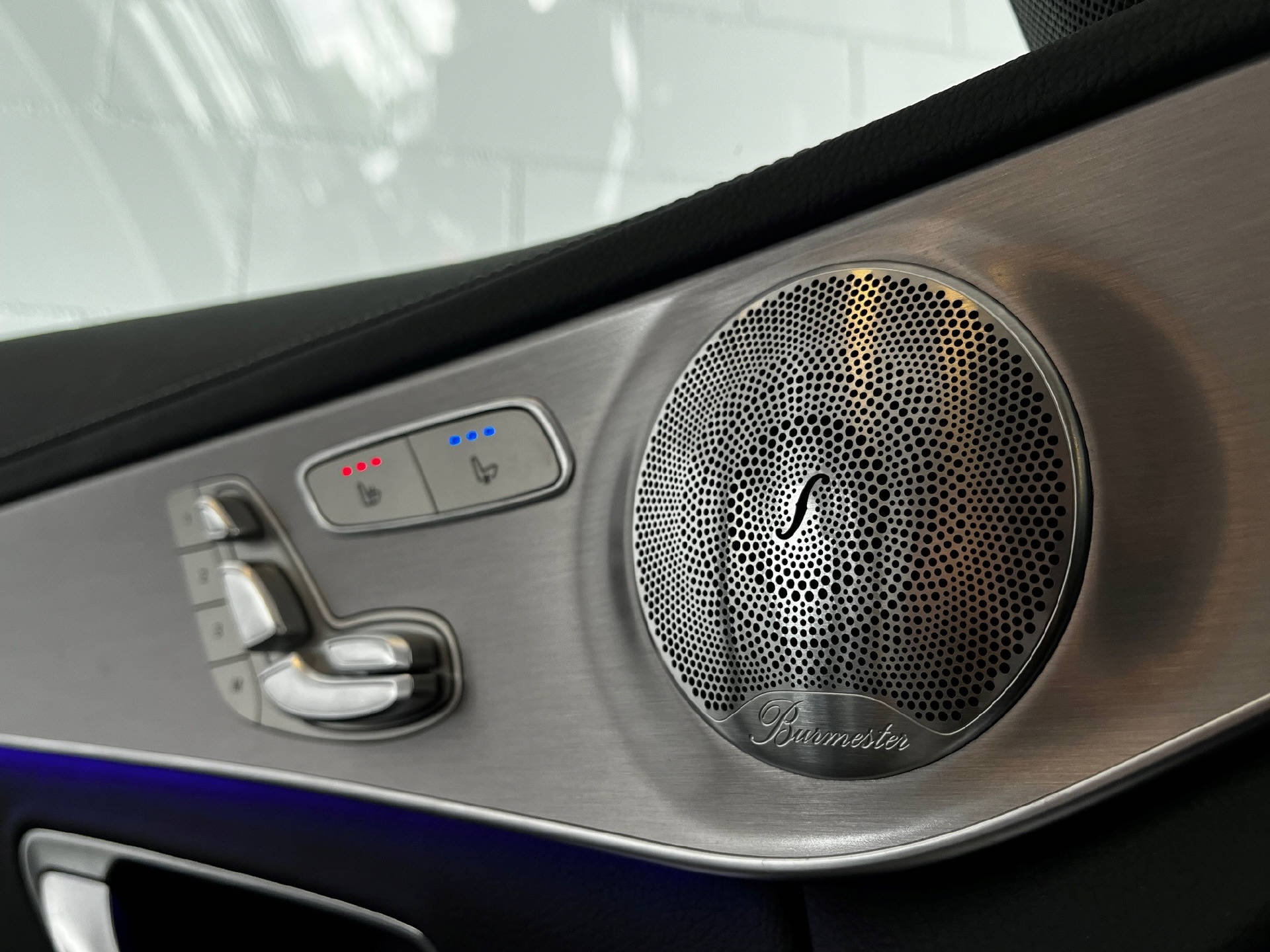 MERCEDES-BENZ C 43 AMG 4matic Kombi-image-21