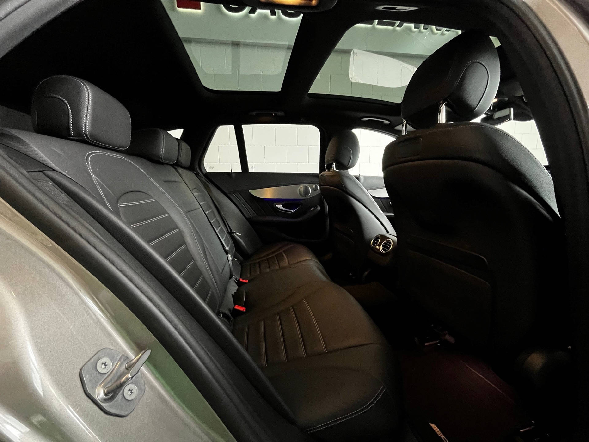MERCEDES-BENZ C 43 AMG 4matic Kombi-image-16