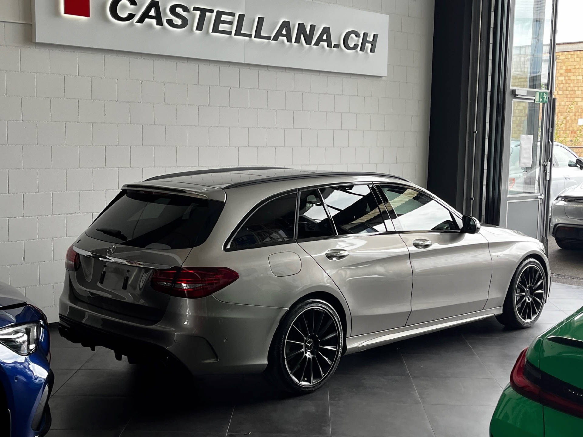 MERCEDES-BENZ C 43 AMG 4matic Kombi-image-6
