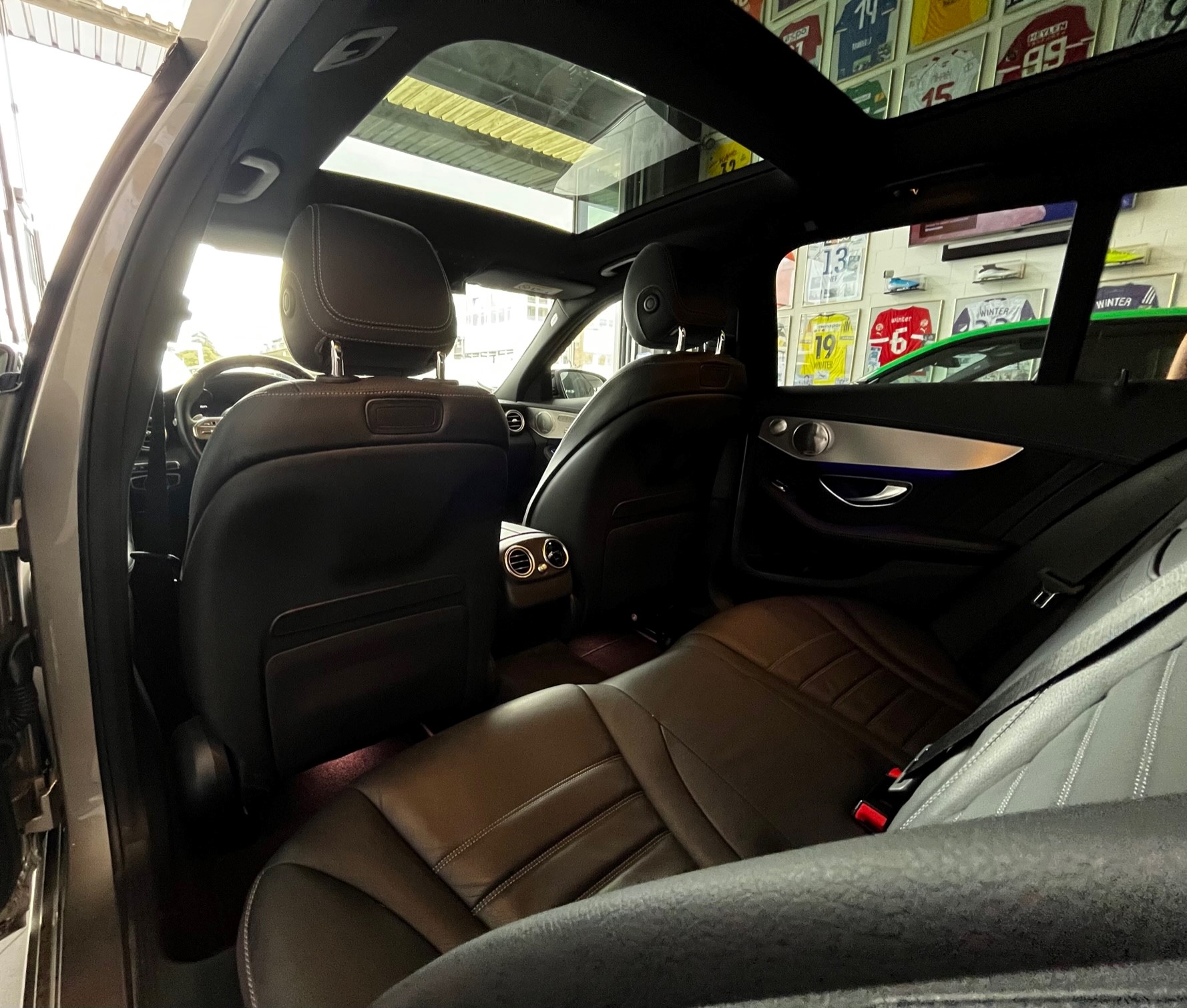 MERCEDES-BENZ C 43 AMG 4matic Kombi-image-15