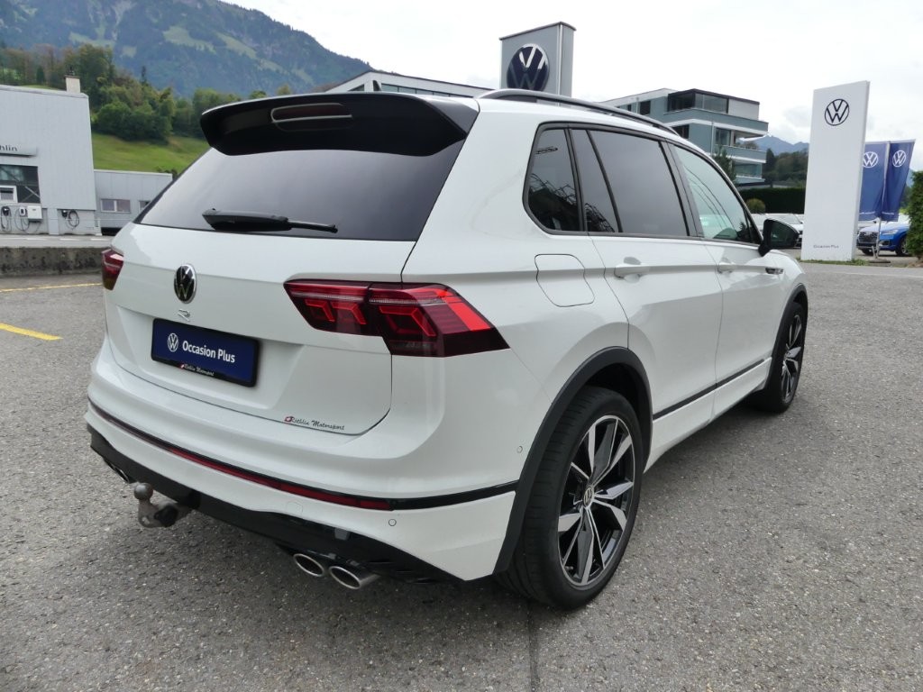 VW Tiguan 2.0TSI R 4Motion DSG-image-3