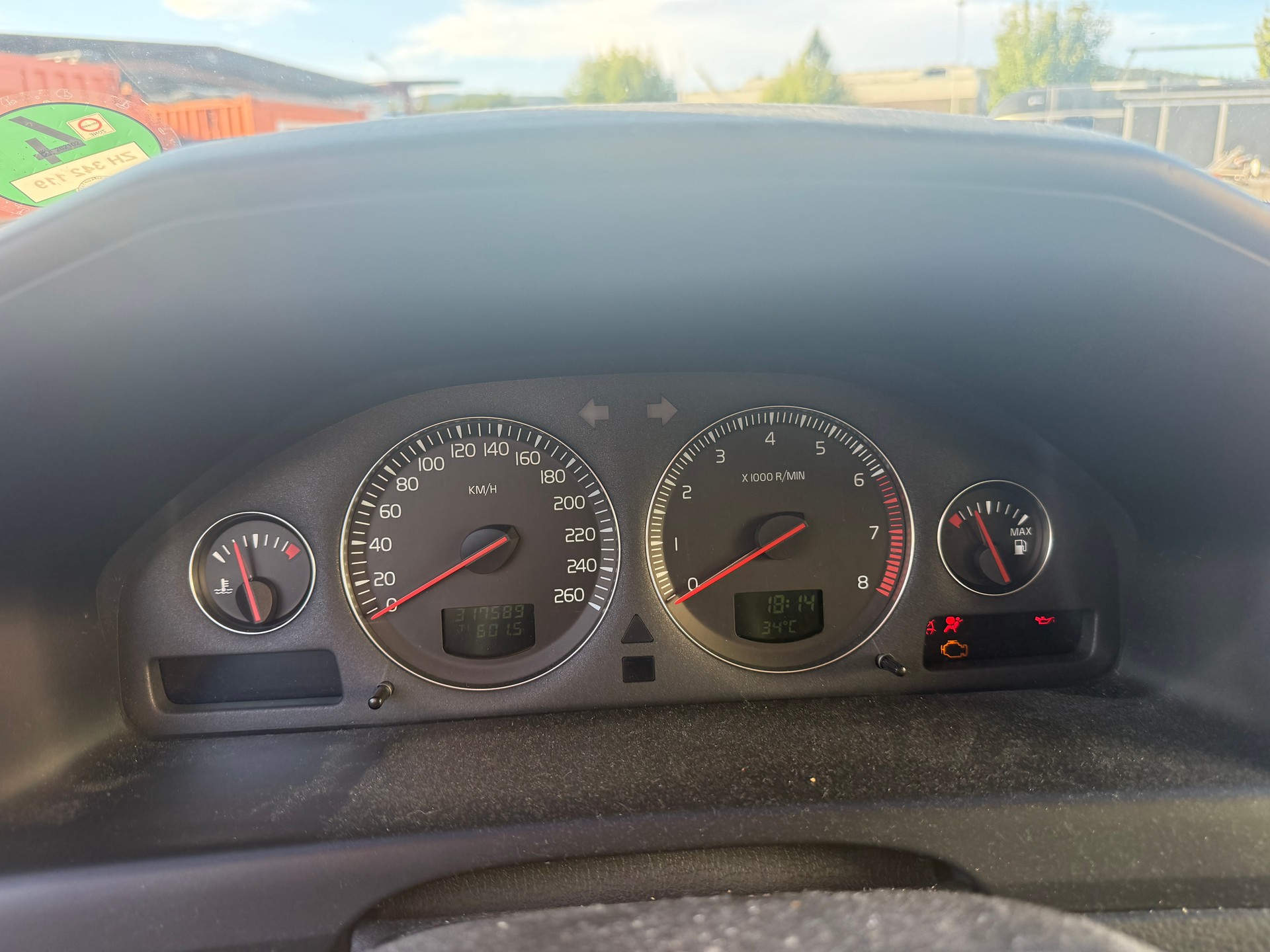 VOLVO V70 2.4-image-5