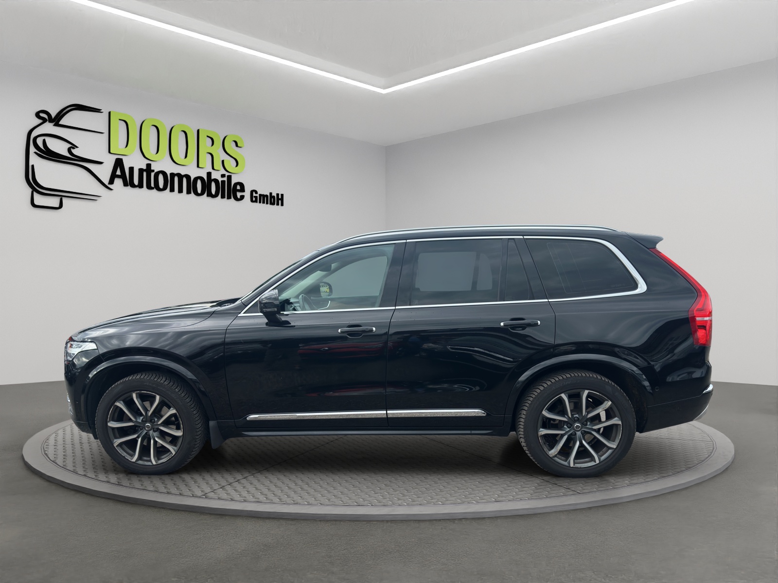 VOLVO XC90 D5 AWD Inscription Geartronic-image-6