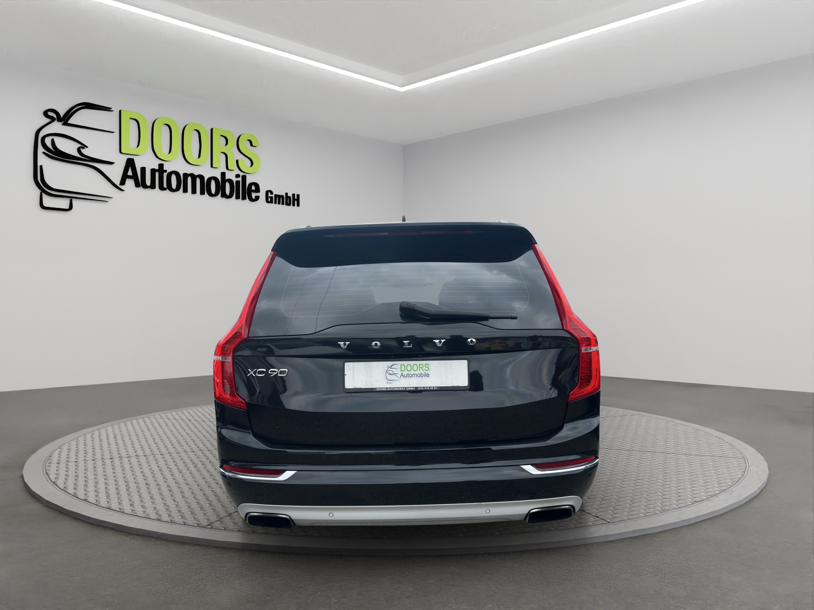 VOLVO XC90 D5 AWD Inscription Geartronic-image-3