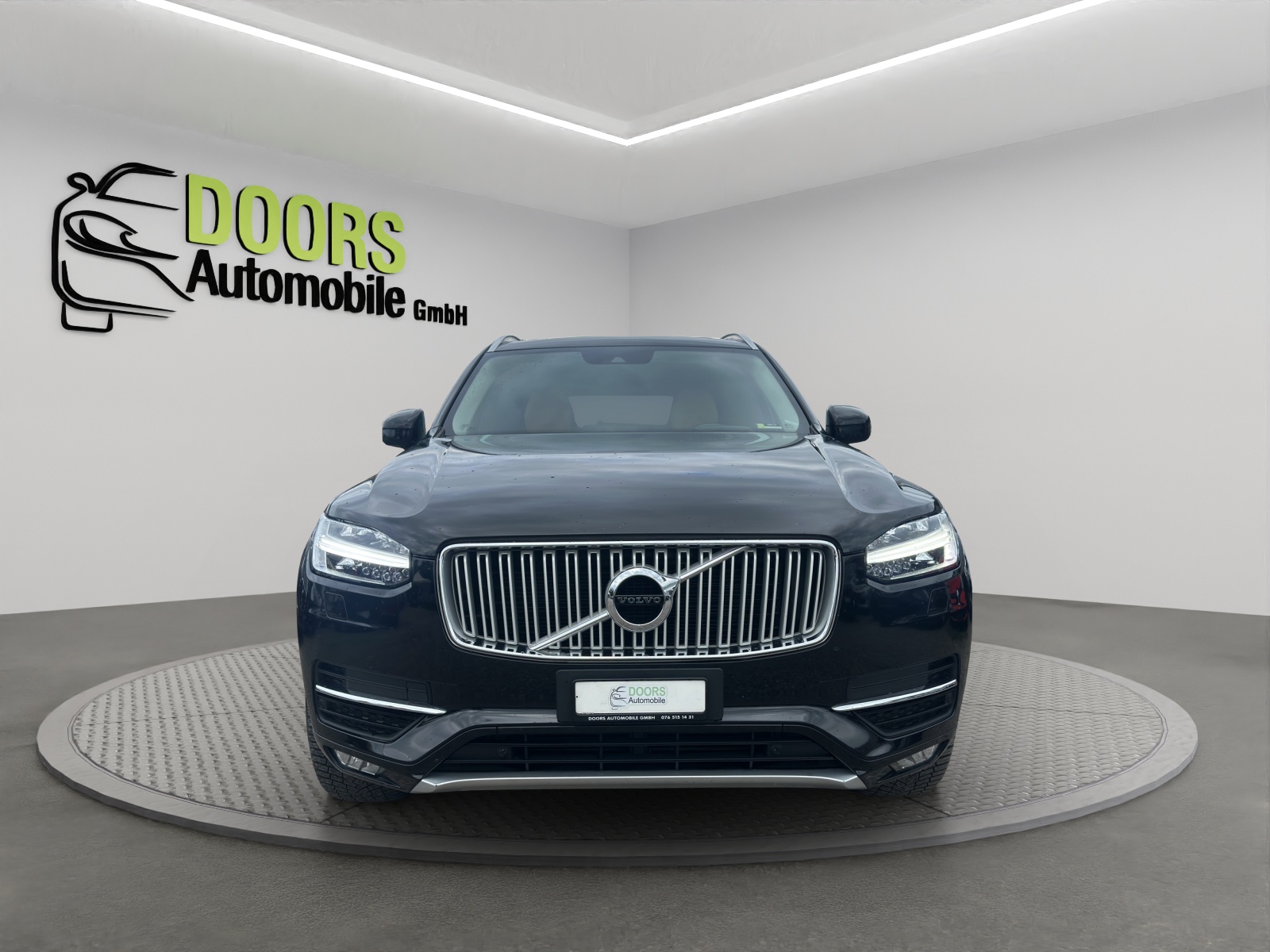 VOLVO XC90 D5 AWD Inscription Geartronic-image-2