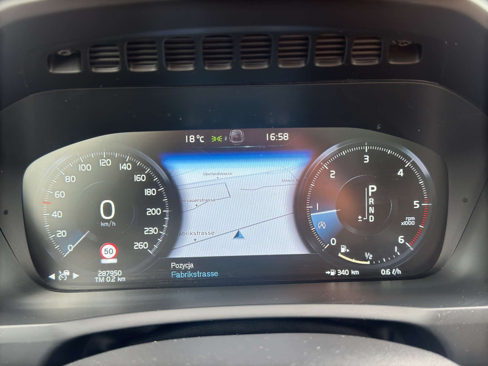 VOLVO XC90 D5 AWD Inscription Geartronic-image-18