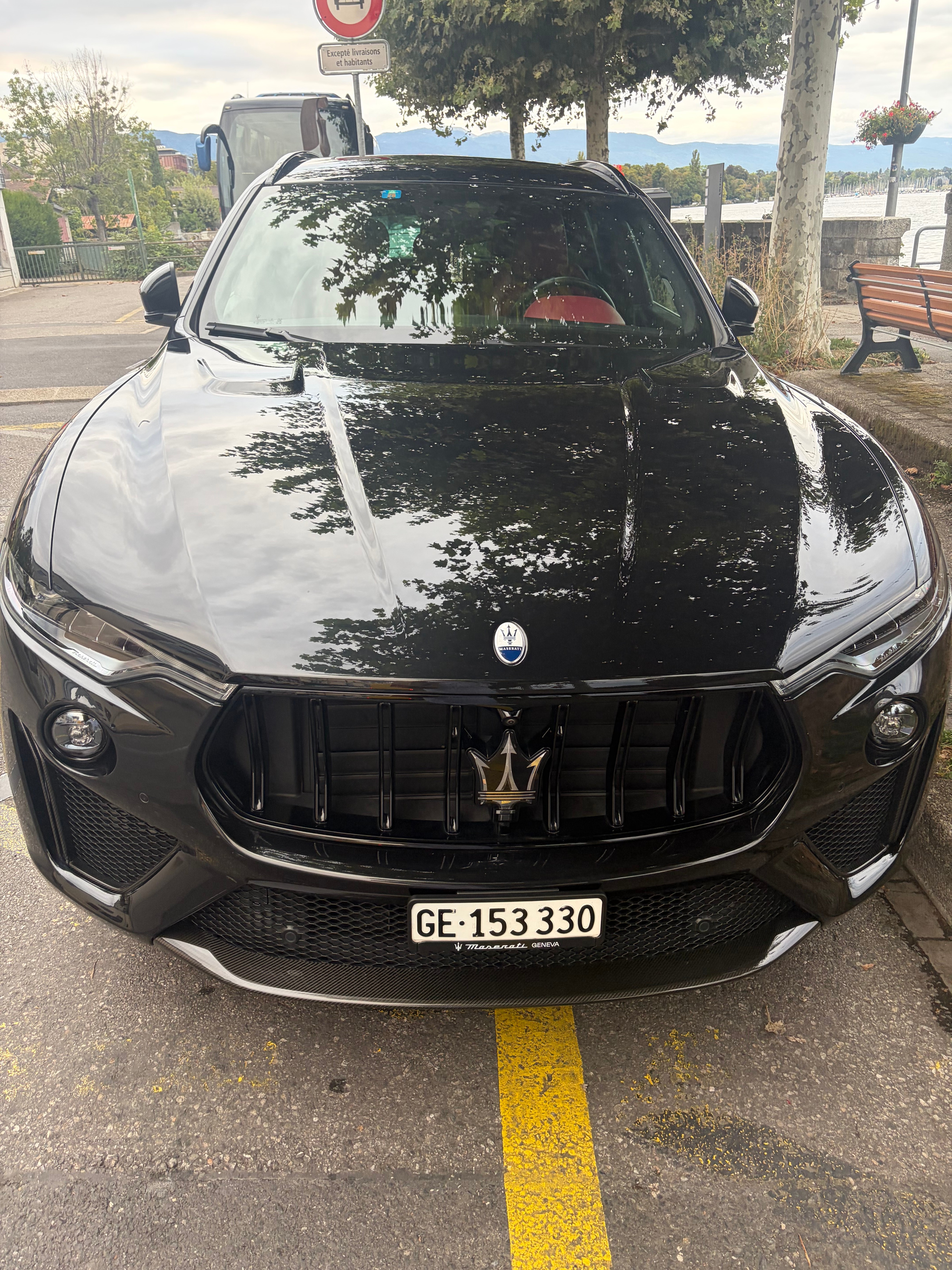 MASERATI LEVANTE — slika 1