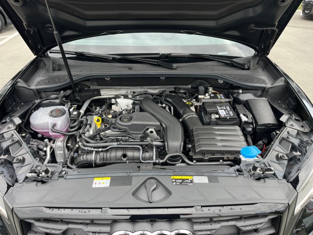AUDI Q2 35 TFSI S line S-tronic-image-12