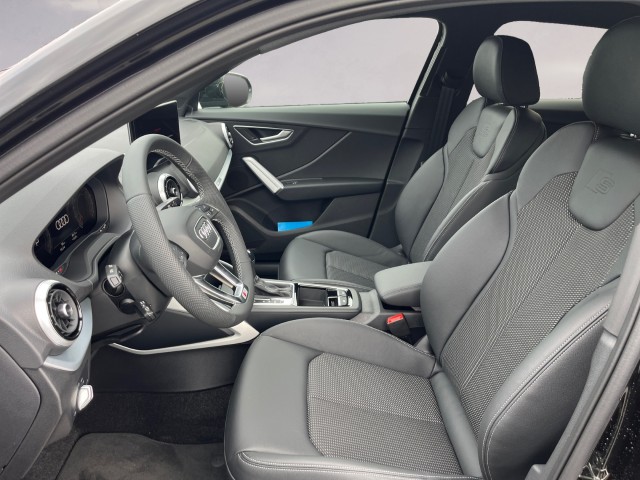 AUDI Q2 35 TFSI S line S-tronic-image-14