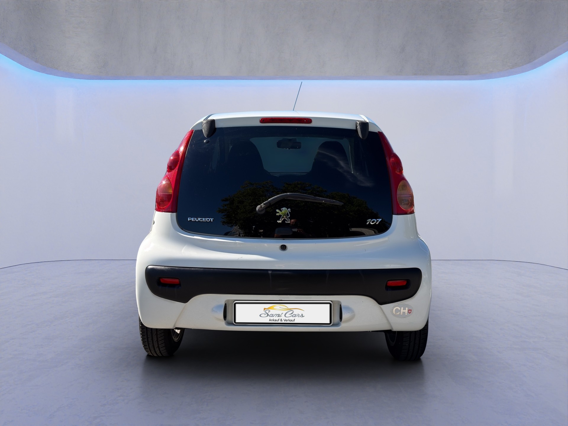 PEUGEOT 107 1.0 Trendy-image-4