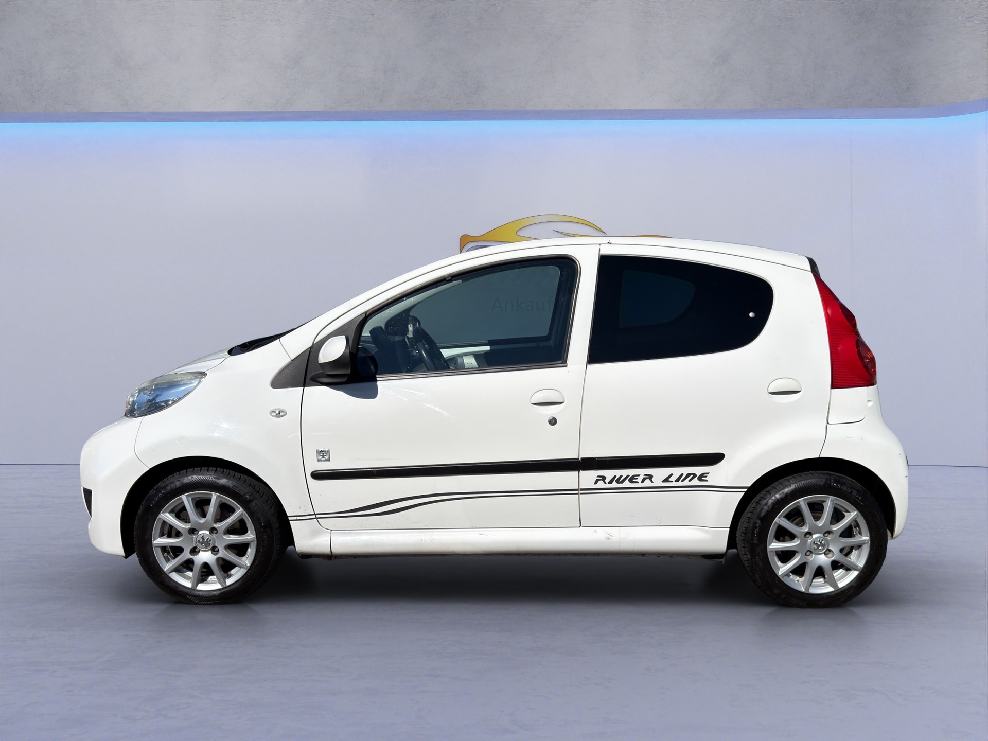 PEUGEOT 107 1.0 Trendy-image-2