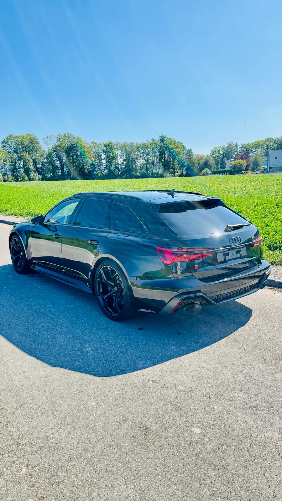 AUDI RS6 Avant 4.0 TFSI V8 Performance quattro-image-2