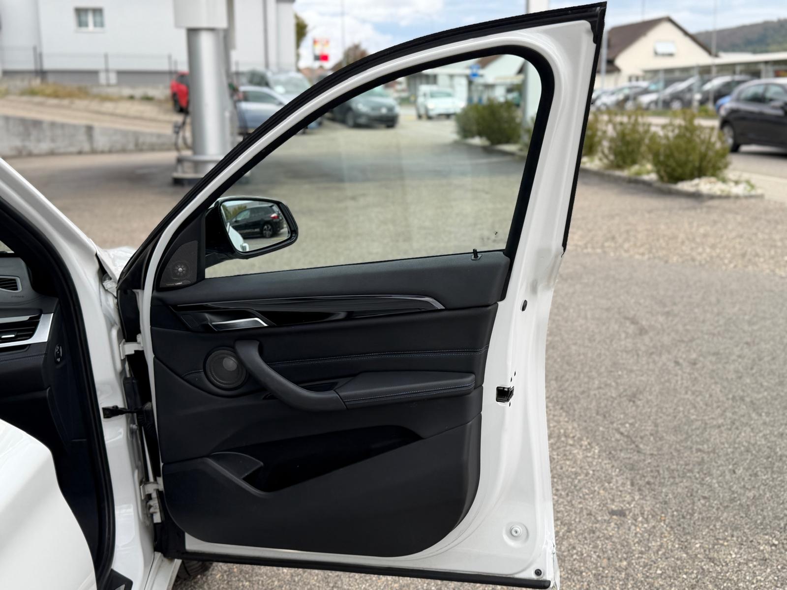 BMW X1 xDrive 25d M Sport Steptronic-image-8