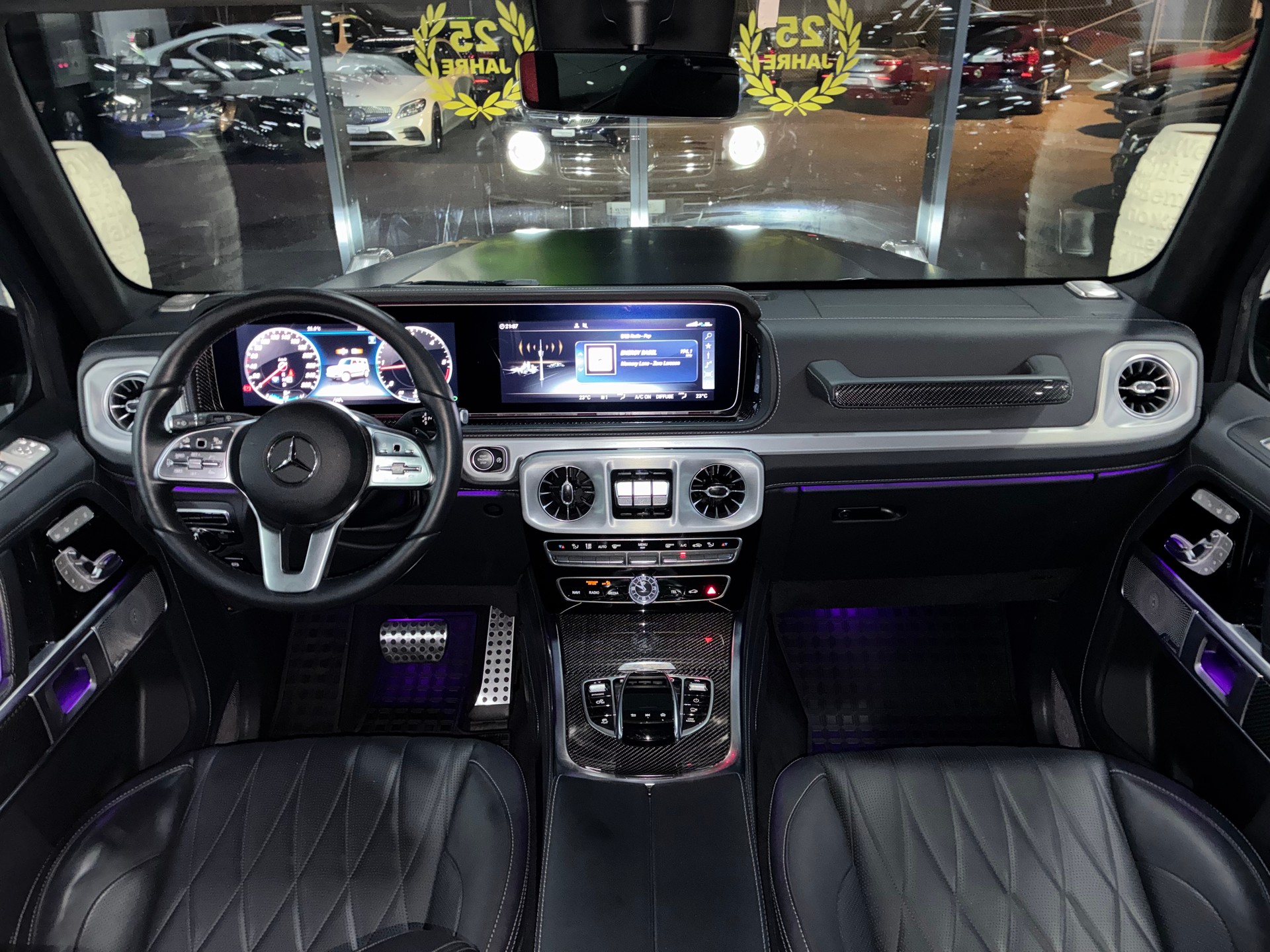 MERCEDES-BENZ G 400 d AMG Line 9G-Tronic-image-6