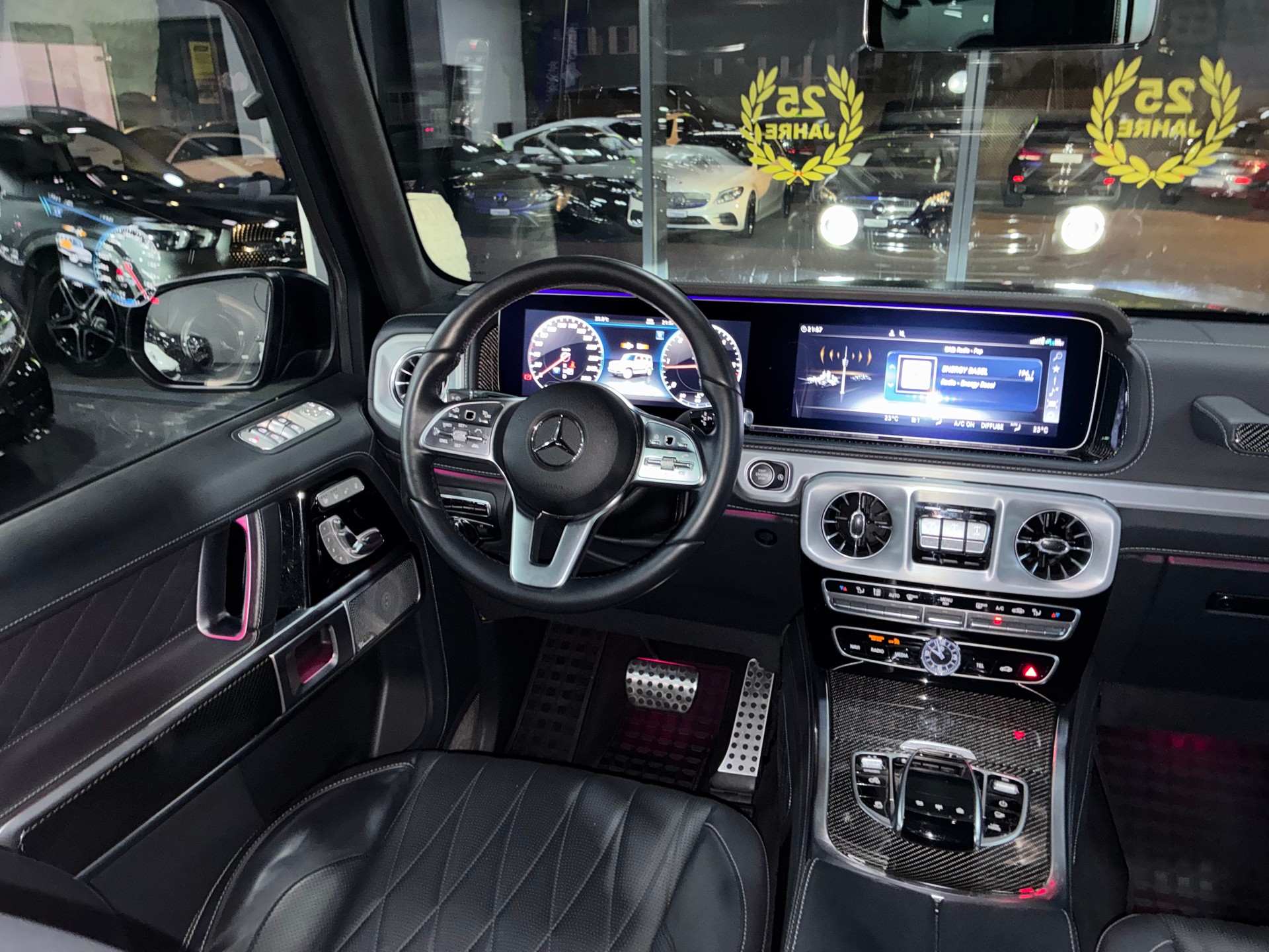MERCEDES-BENZ G 400 d AMG Line 9G-Tronic-image-7