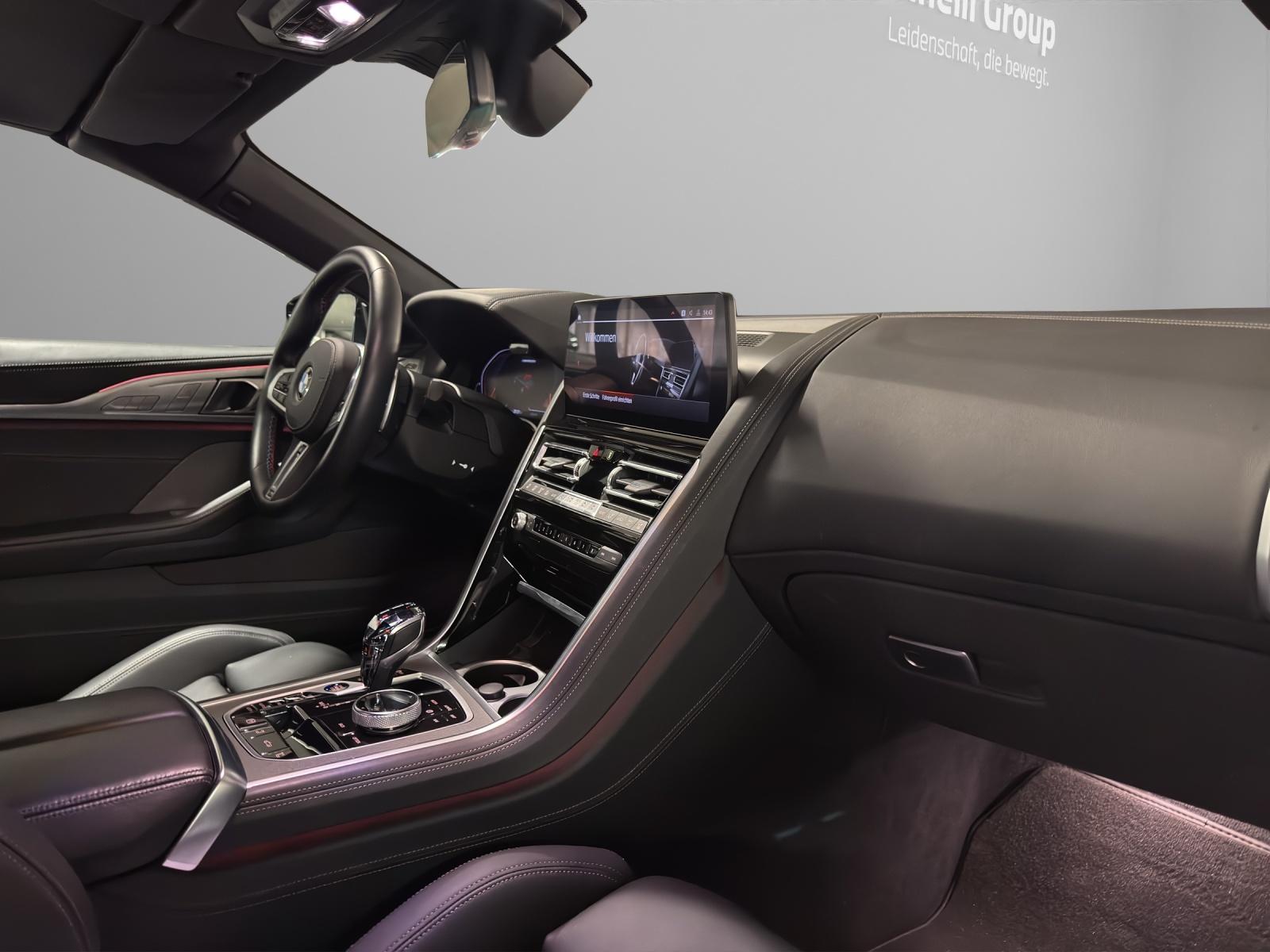 BMW M850i xDrive-image-17