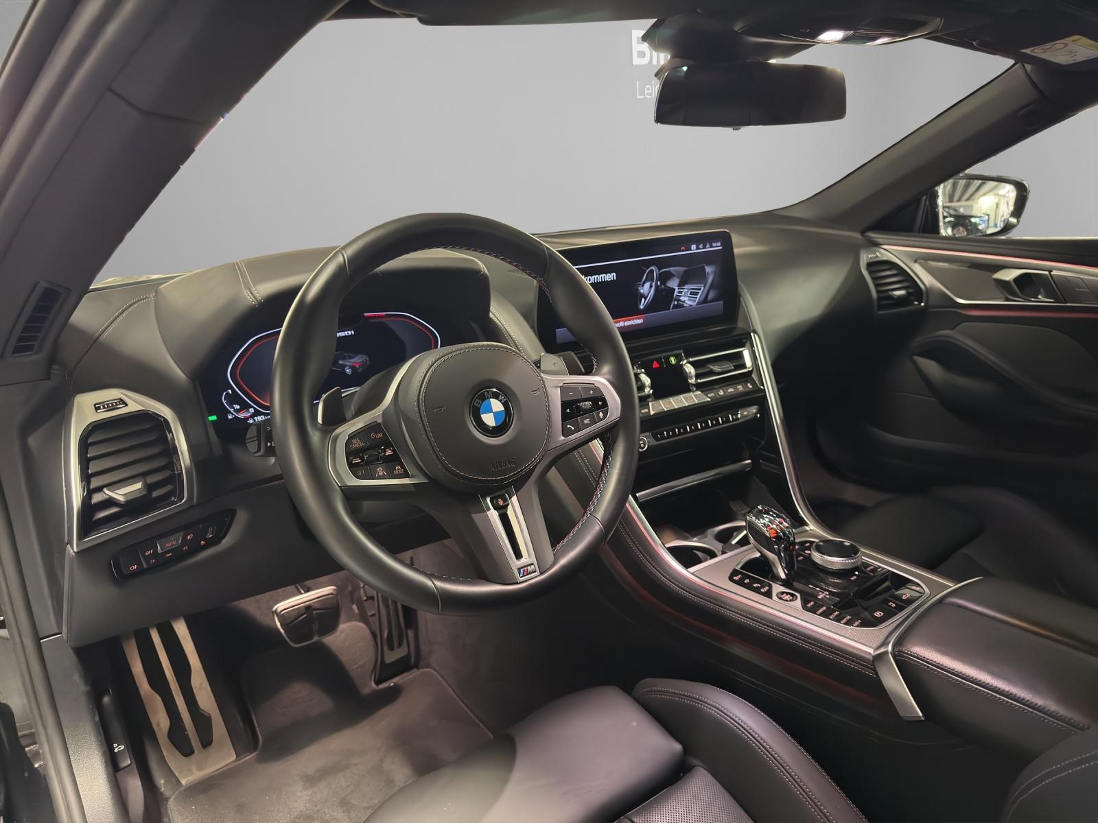 BMW M850i xDrive-image-11