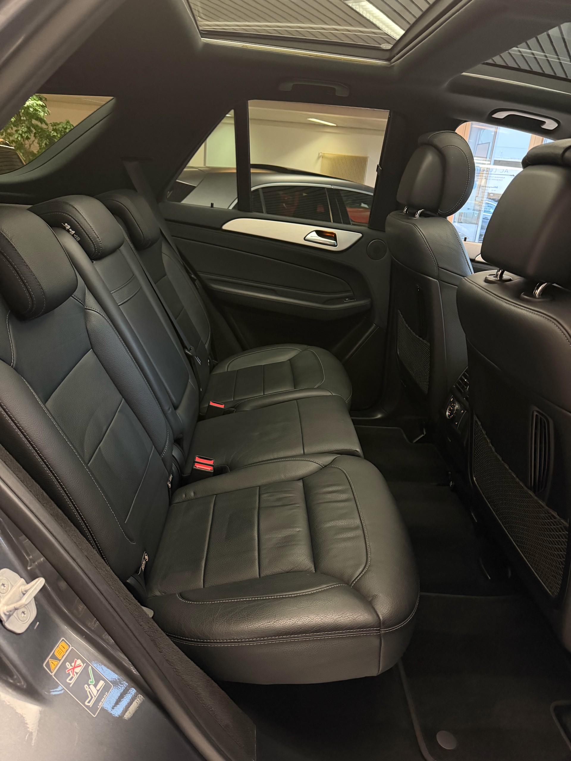 MERCEDES-BENZ GLE 350 d Executive 4Matic 9G-Tronic-image-10