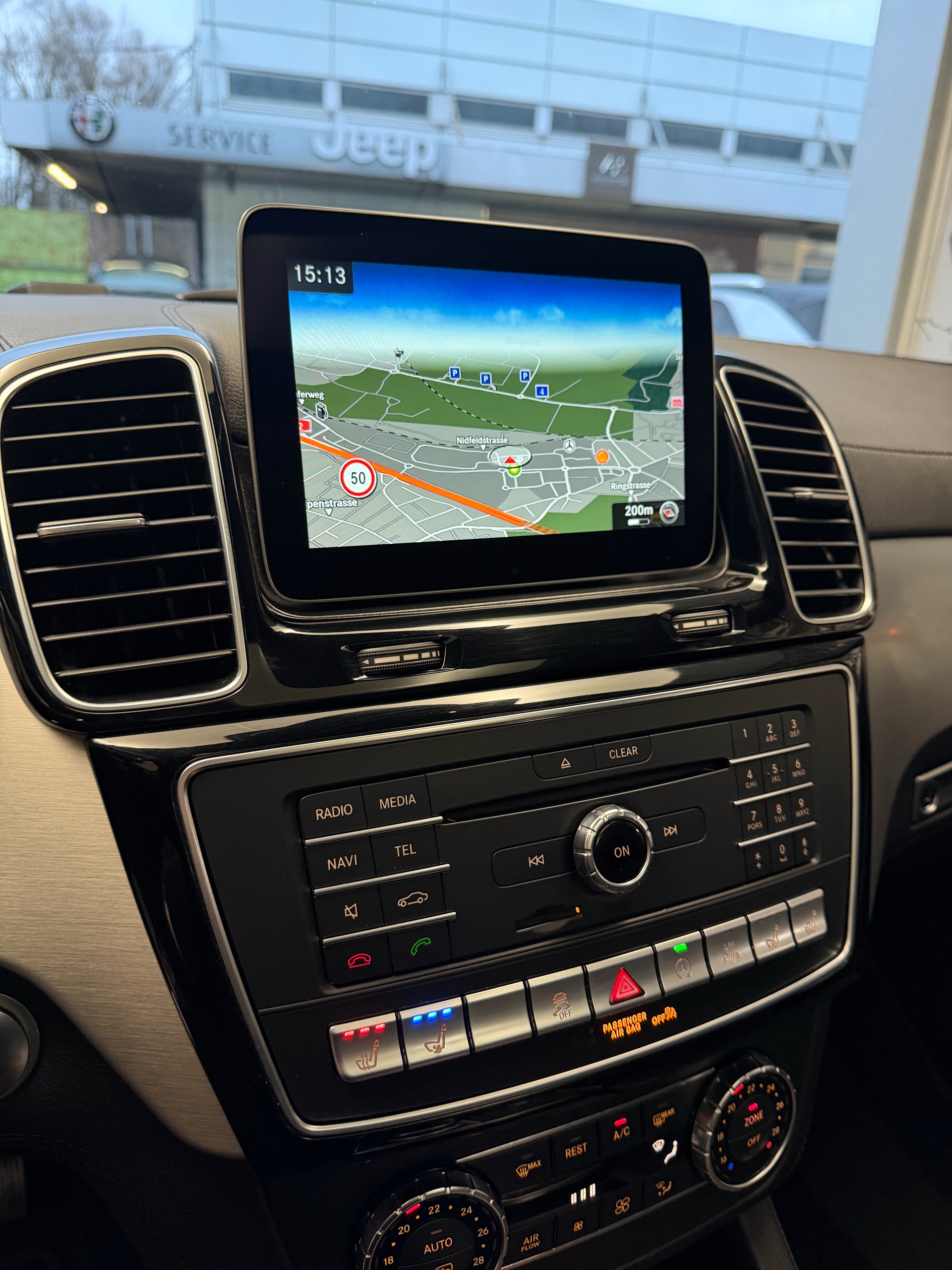 MERCEDES-BENZ GLE 350 d Executive 4Matic 9G-Tronic-image-19