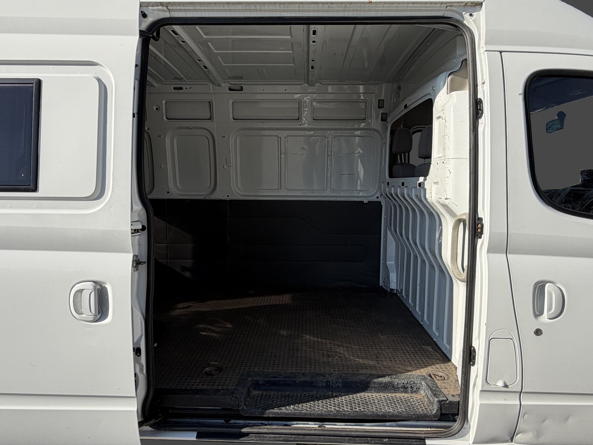 MAXUS EV80 Kastenaufbau H2-image-16