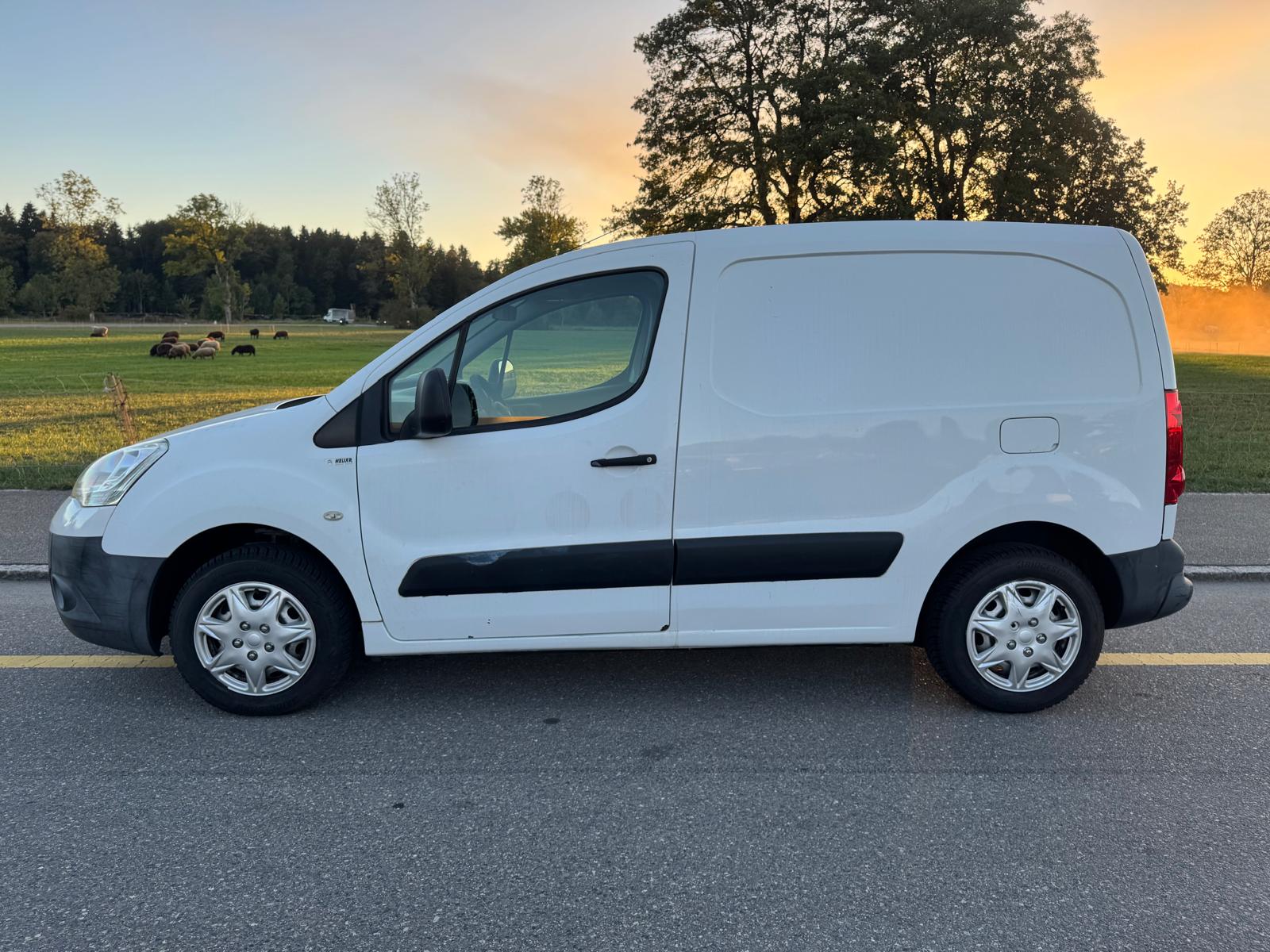 CITROEN Berlingo 1.6 HDi 600 Komfort (Confort)-image-1