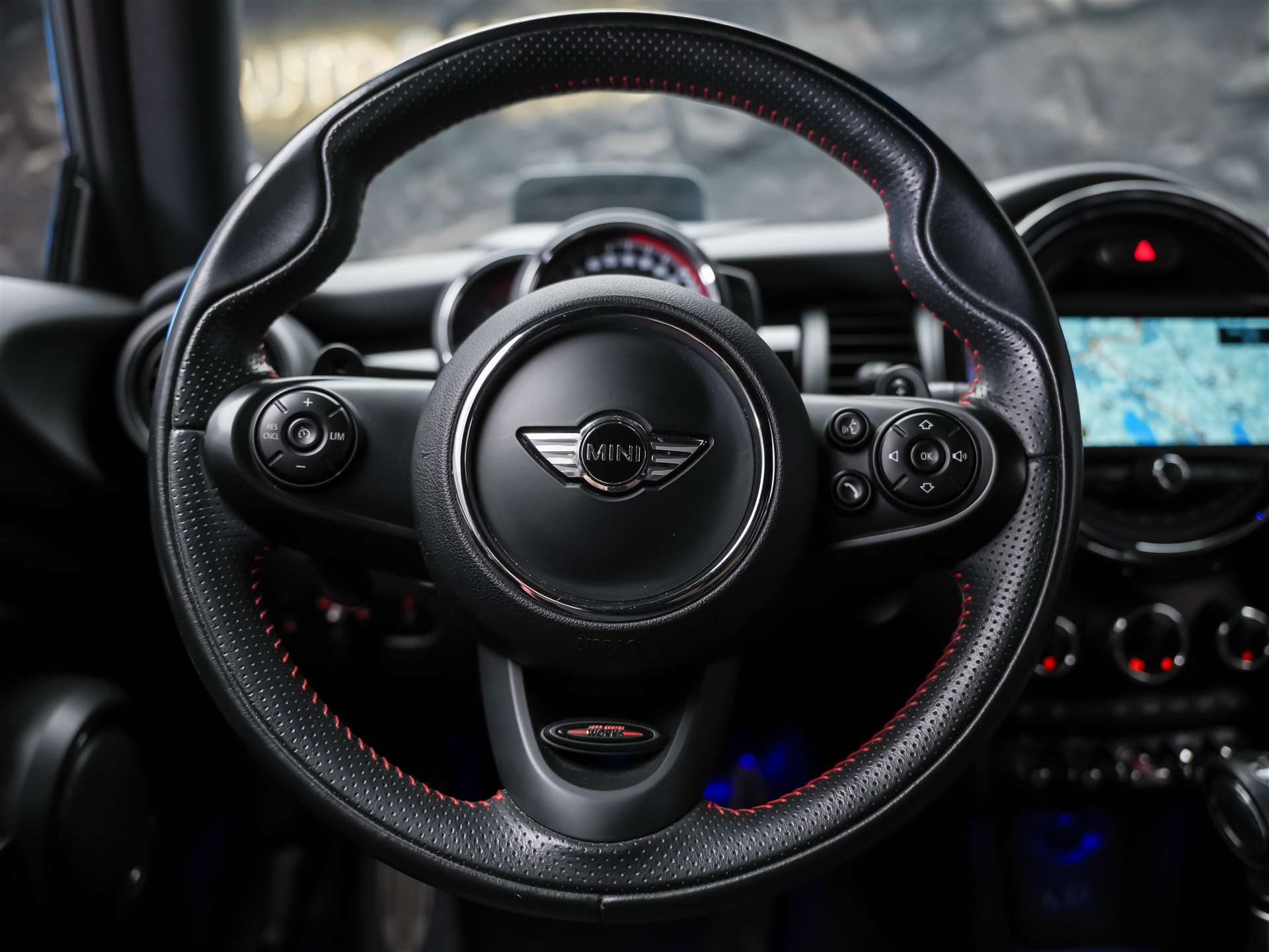 MINI Cooper John Cooper Works Steptronic *Facelift*Head Up Display*-image-24
