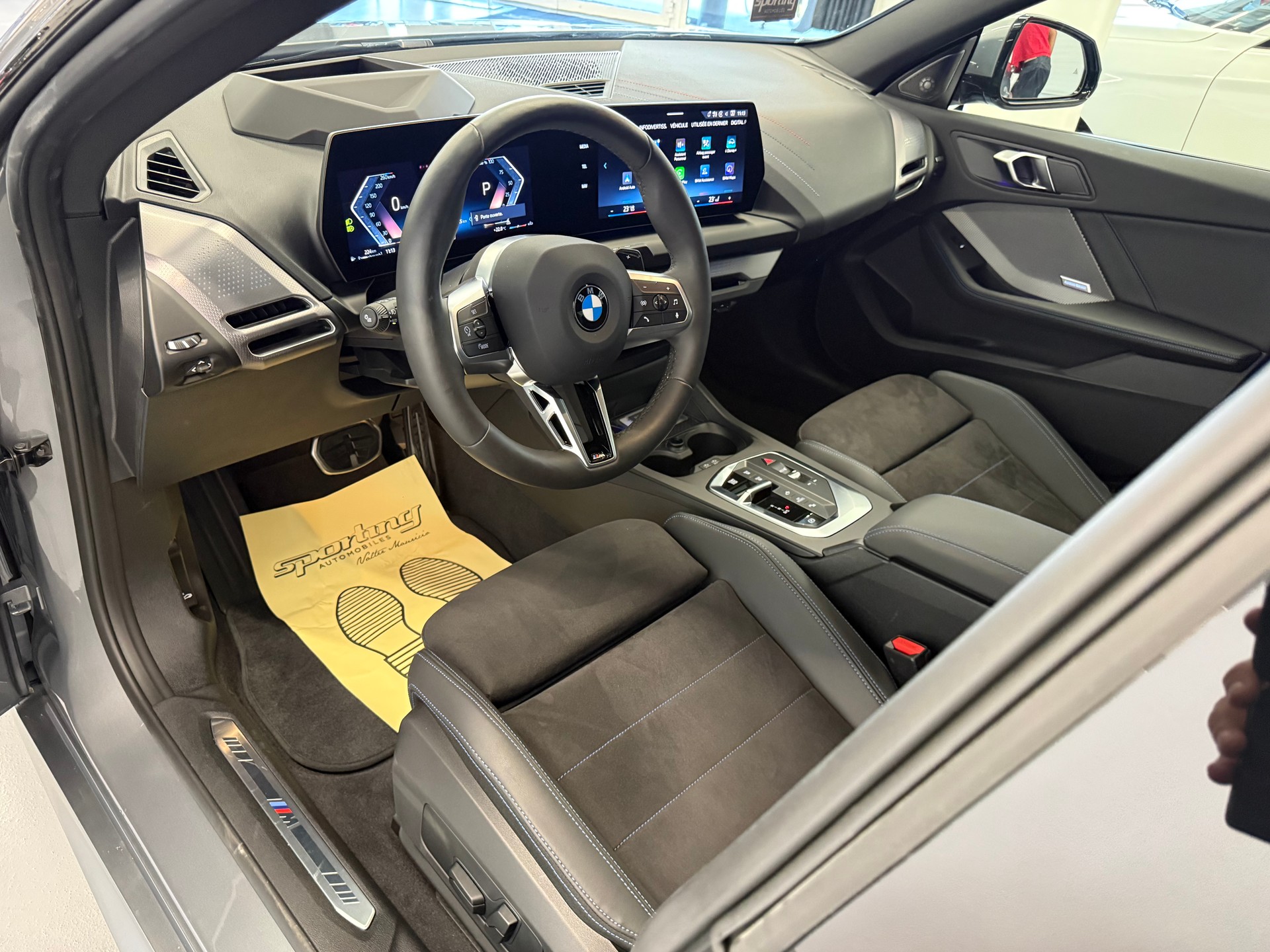 BMW 223 xDrive Gran Coupé 48V M Sport Steptronic-image-11