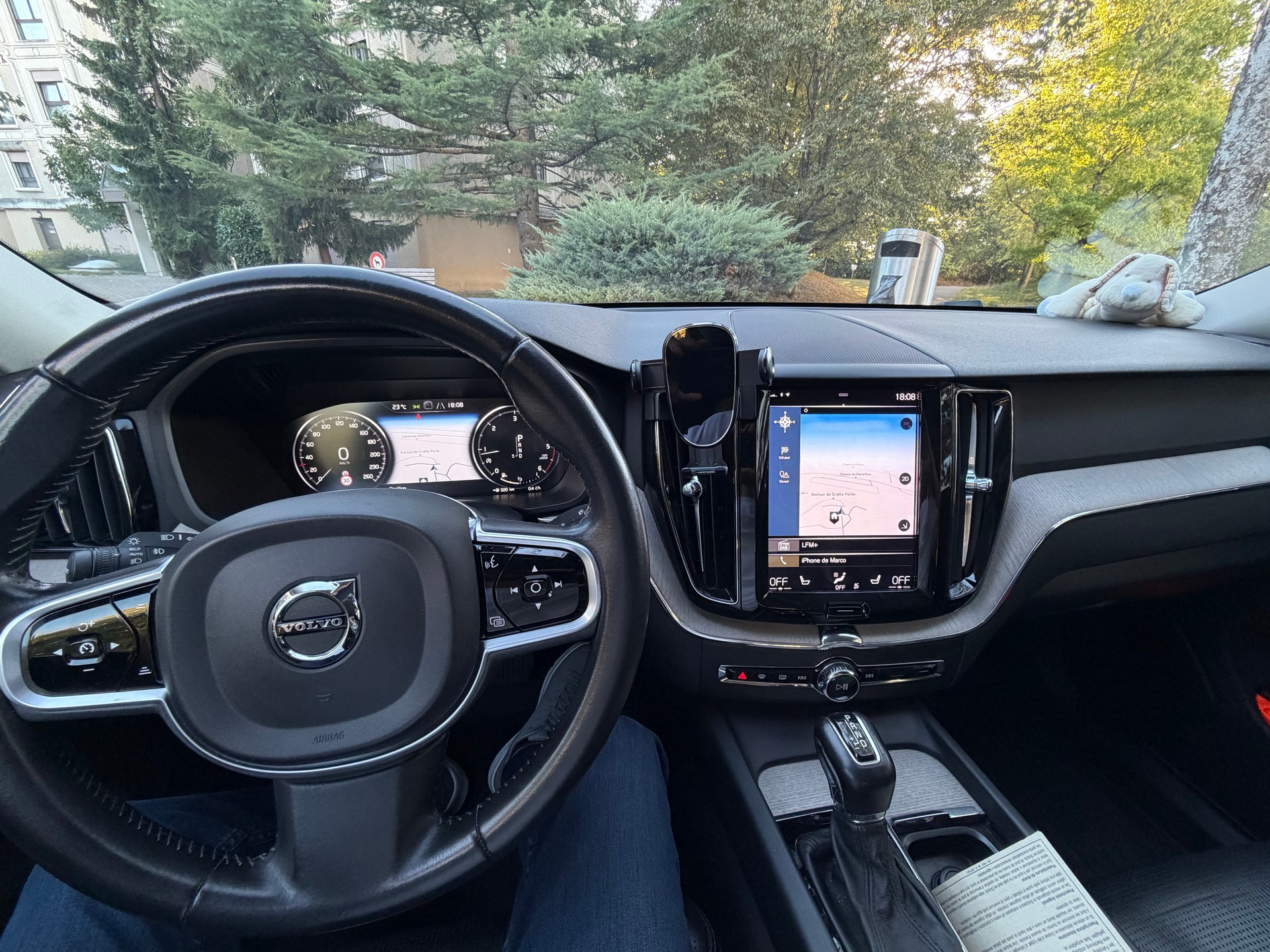 VOLVO 2.0 D4 Inscription AWD-image-3