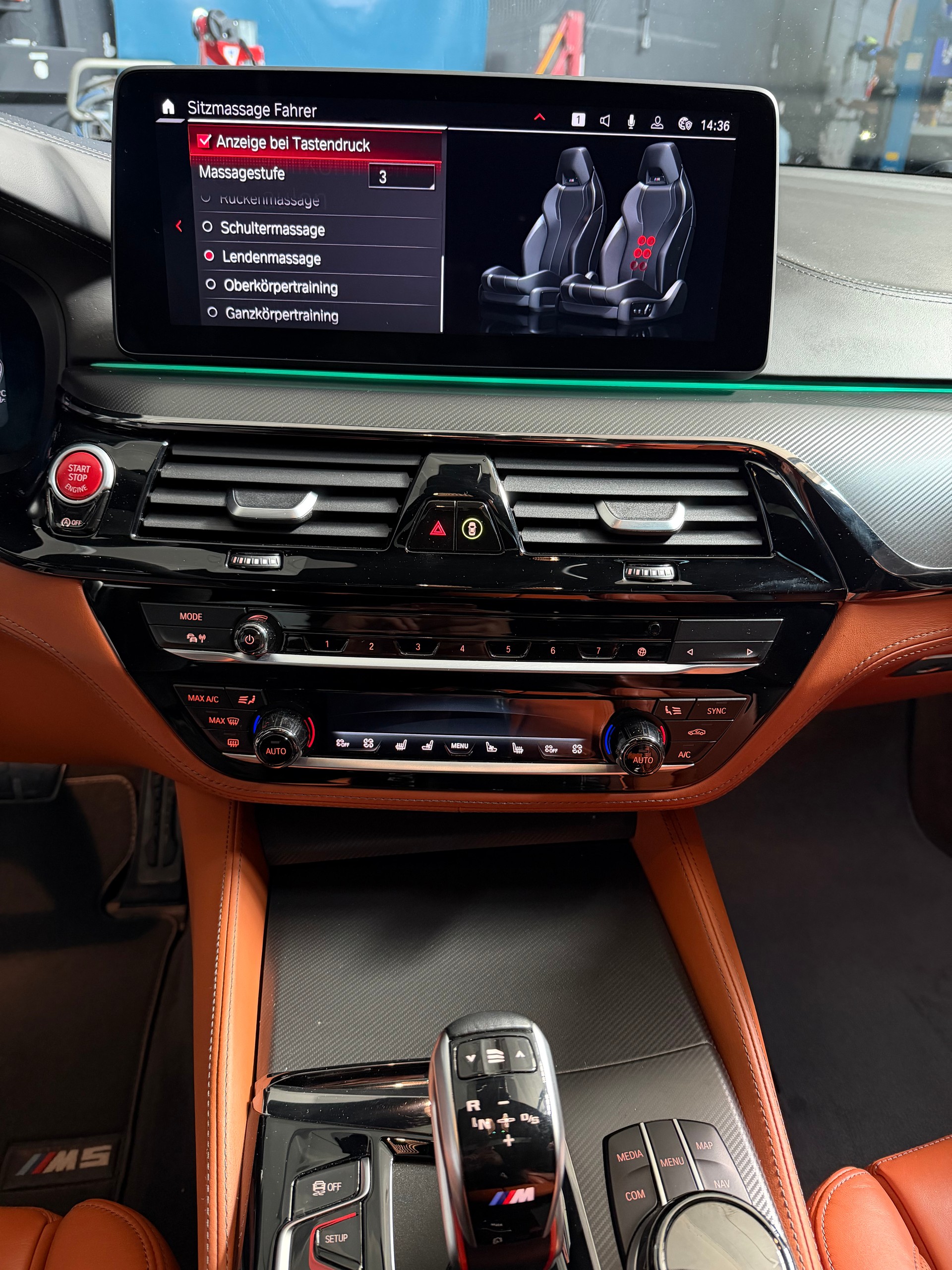 BMW M5-image-10