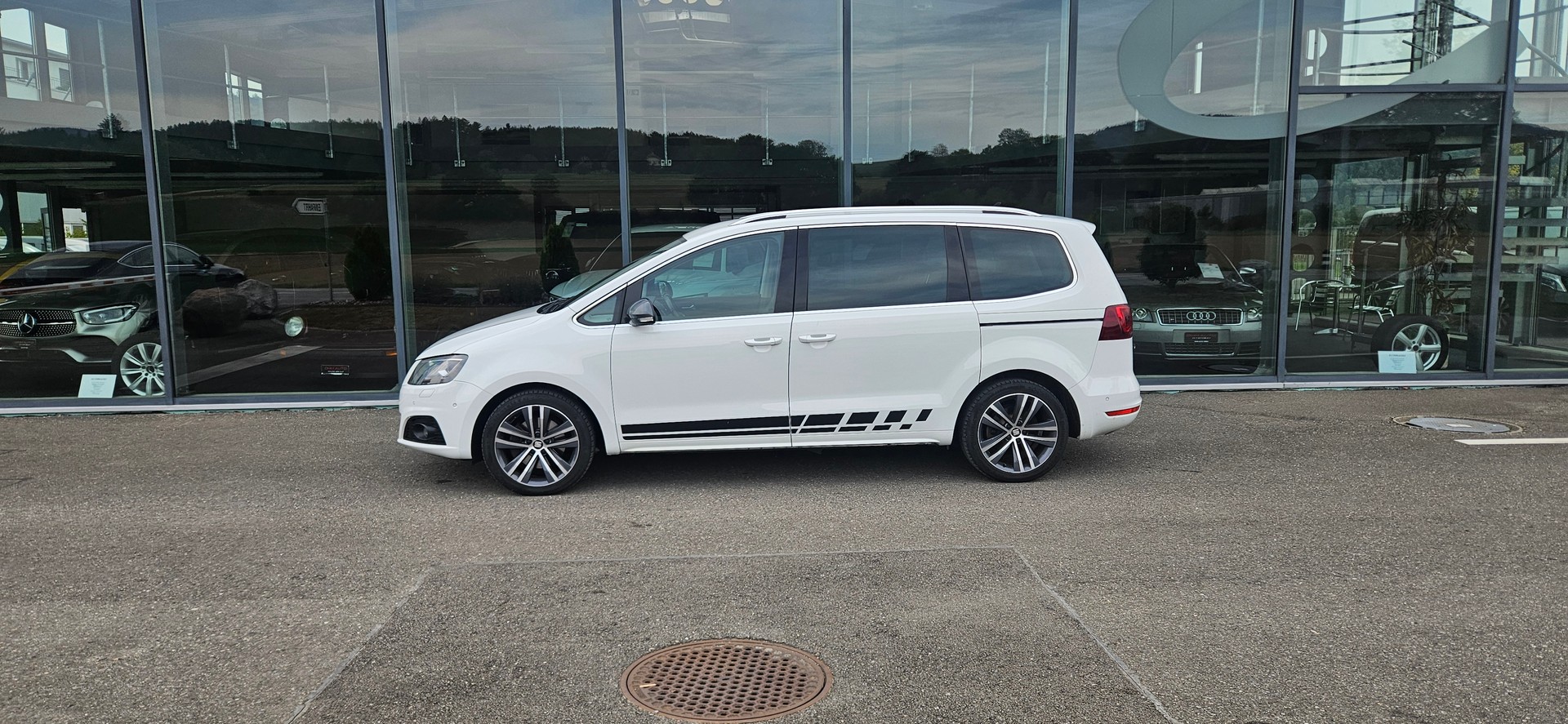 SEAT Alhambra 1.4 TSI FR Line DSG-image-0