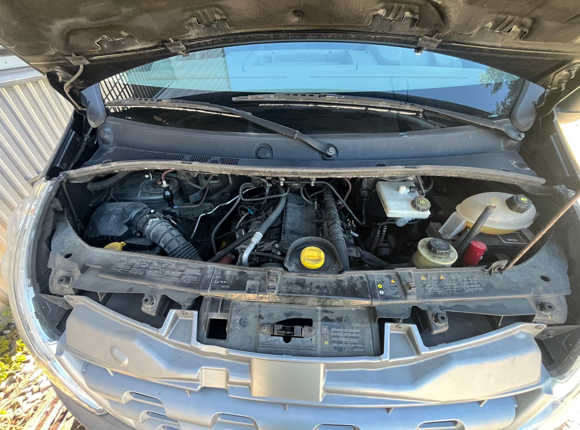 RENAULT 2.3 dCi 150-image-3