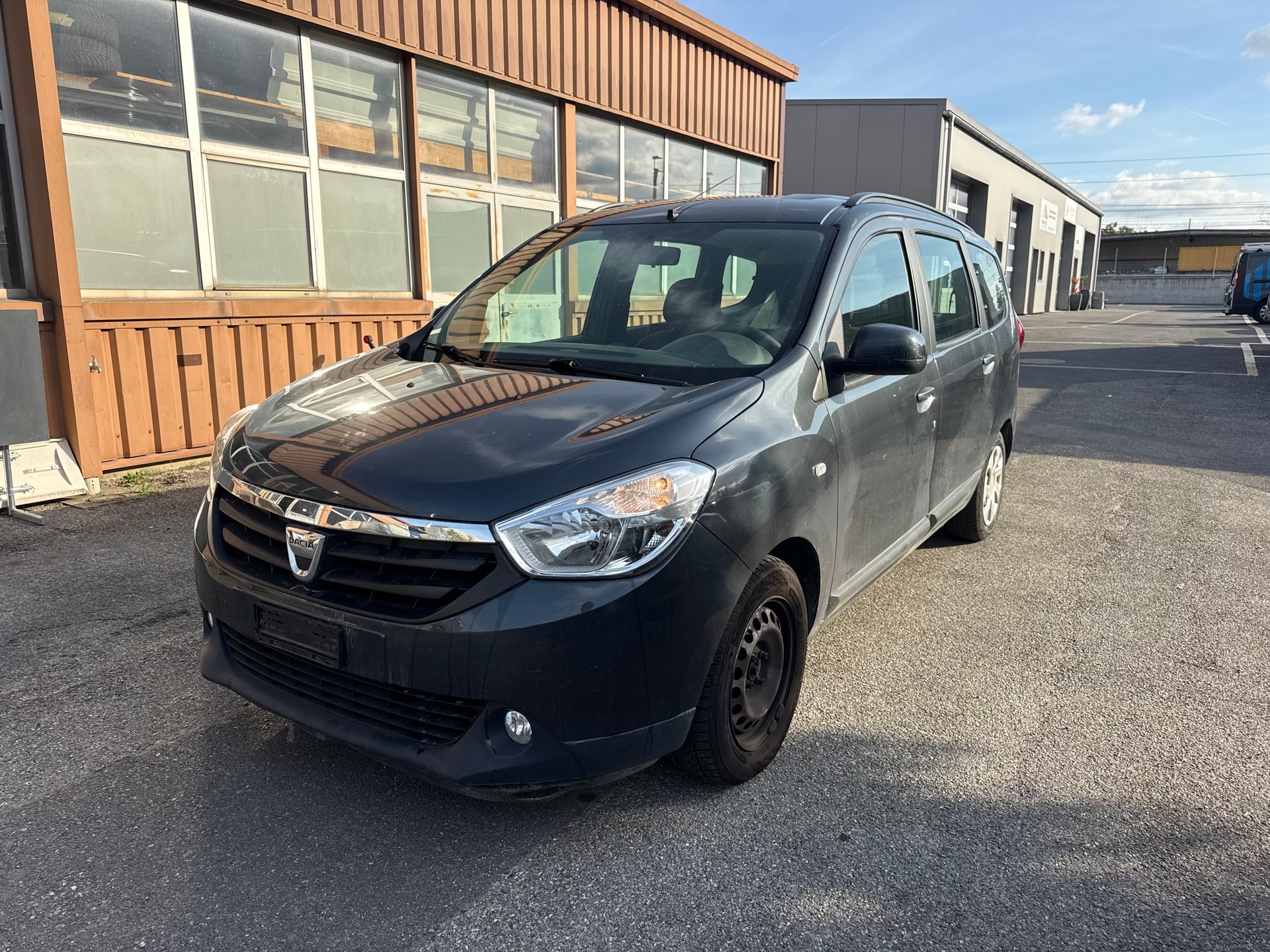 DACIA Lodgy 1.2 Turbo Ambiance 7PL-image-0