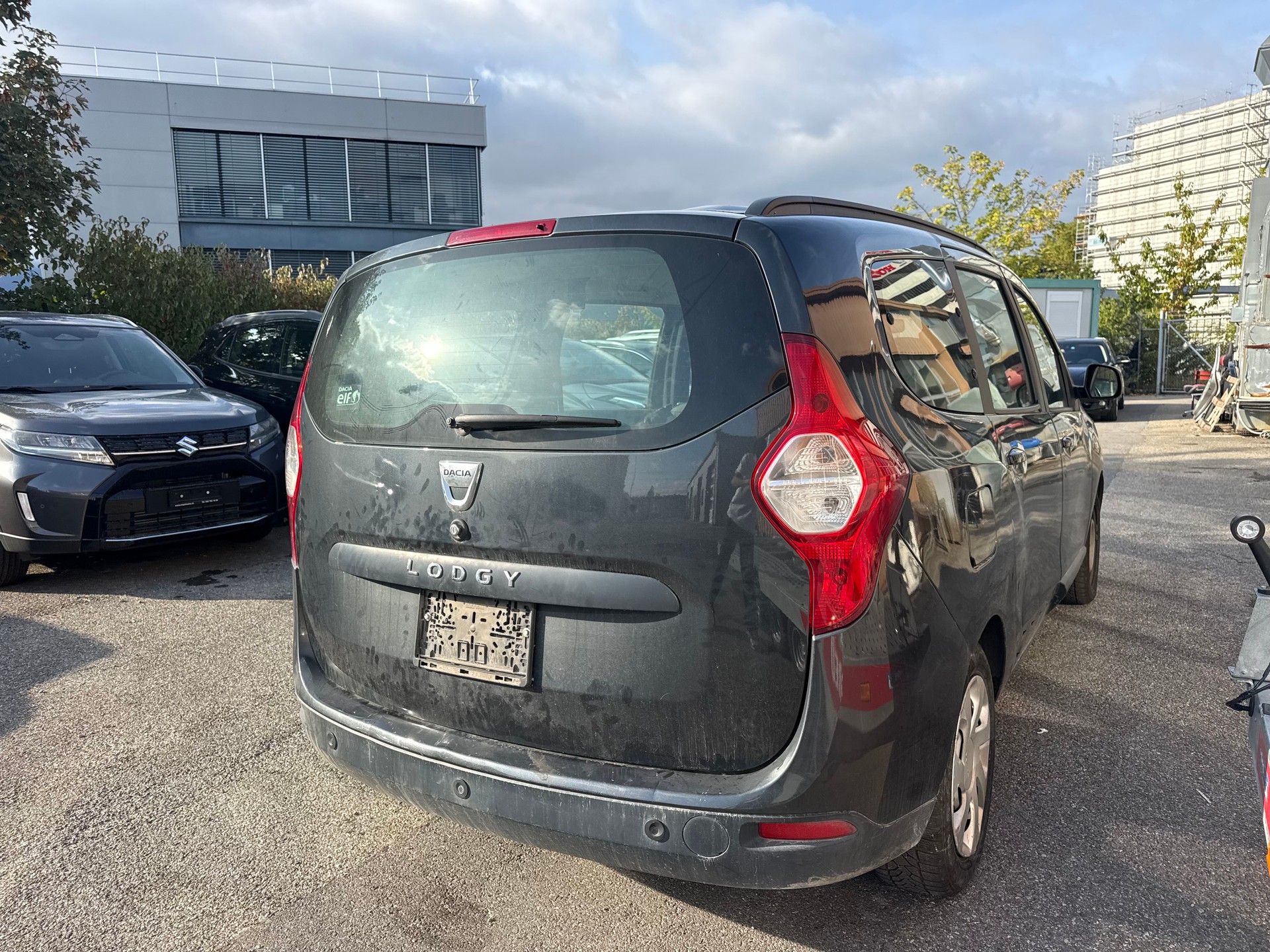 DACIA Lodgy 1.2 Turbo Ambiance 7PL-image-2