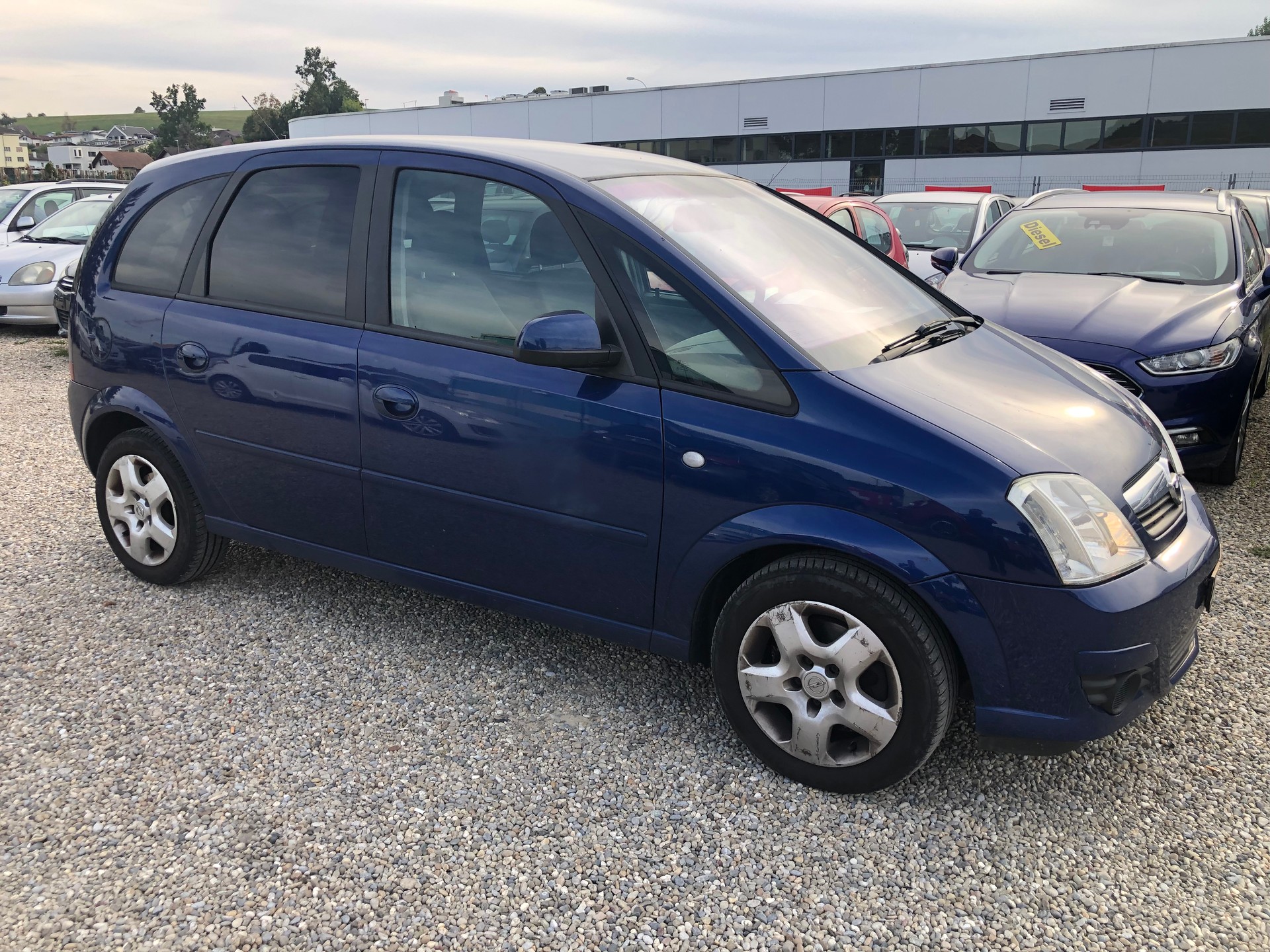 OPEL Meriva 1.6i-16 TP Cosmo-image-2