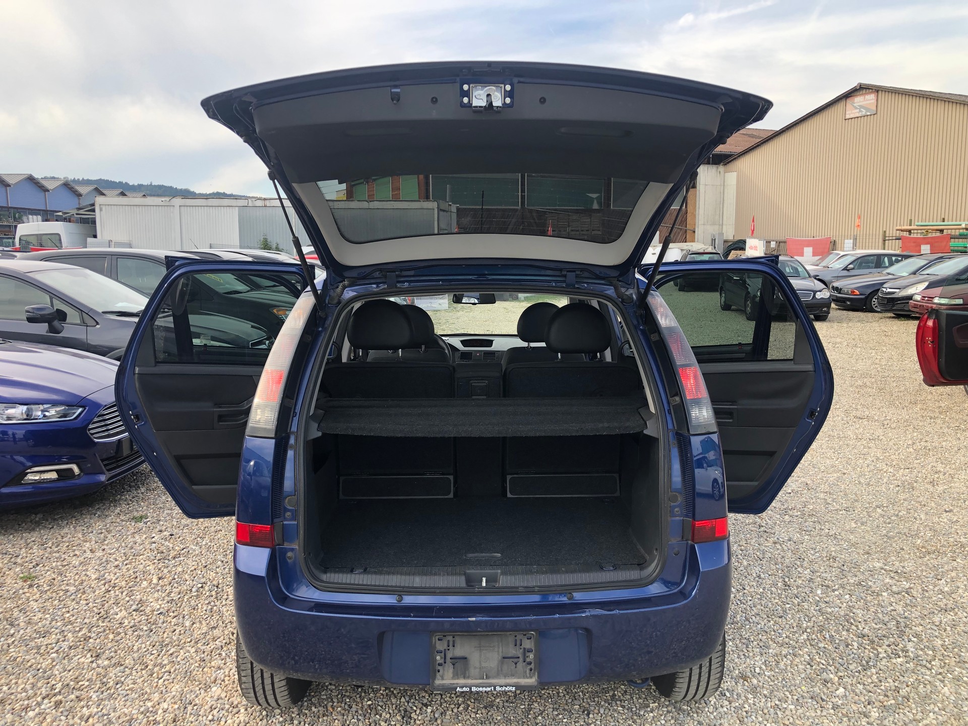 OPEL Meriva 1.6i-16 TP Cosmo-image-10