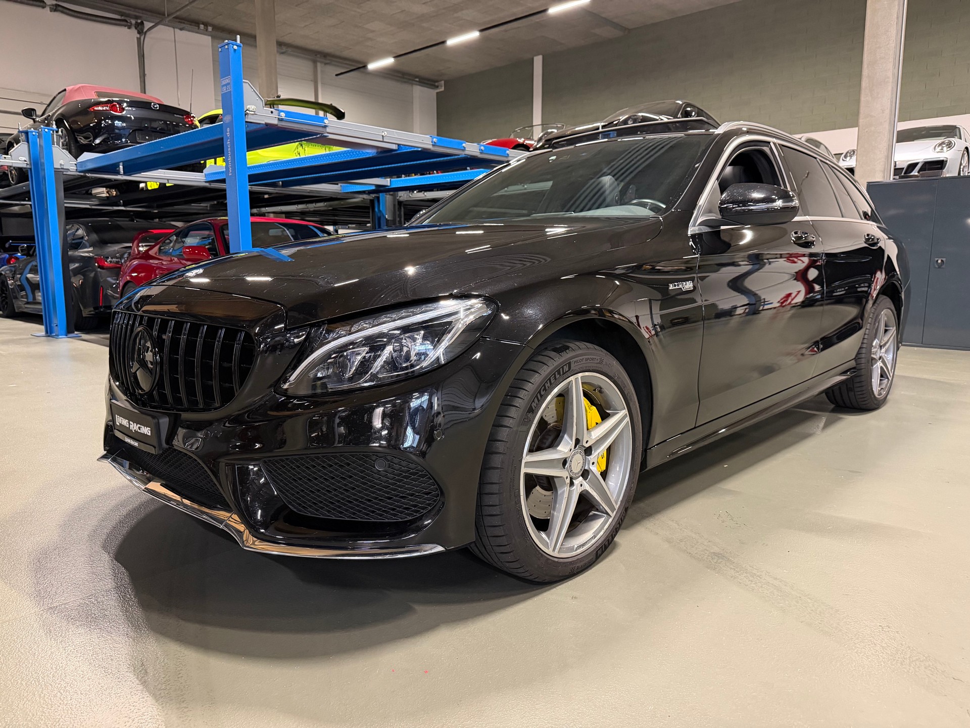 MERCEDES-BENZ C 400 AMG Line 4Matic 7G-Tronic *CH VHC*-image-1
