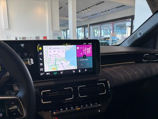 RENAULT R5 E-Tech Comfort Range 52 kWh Techno-image-9