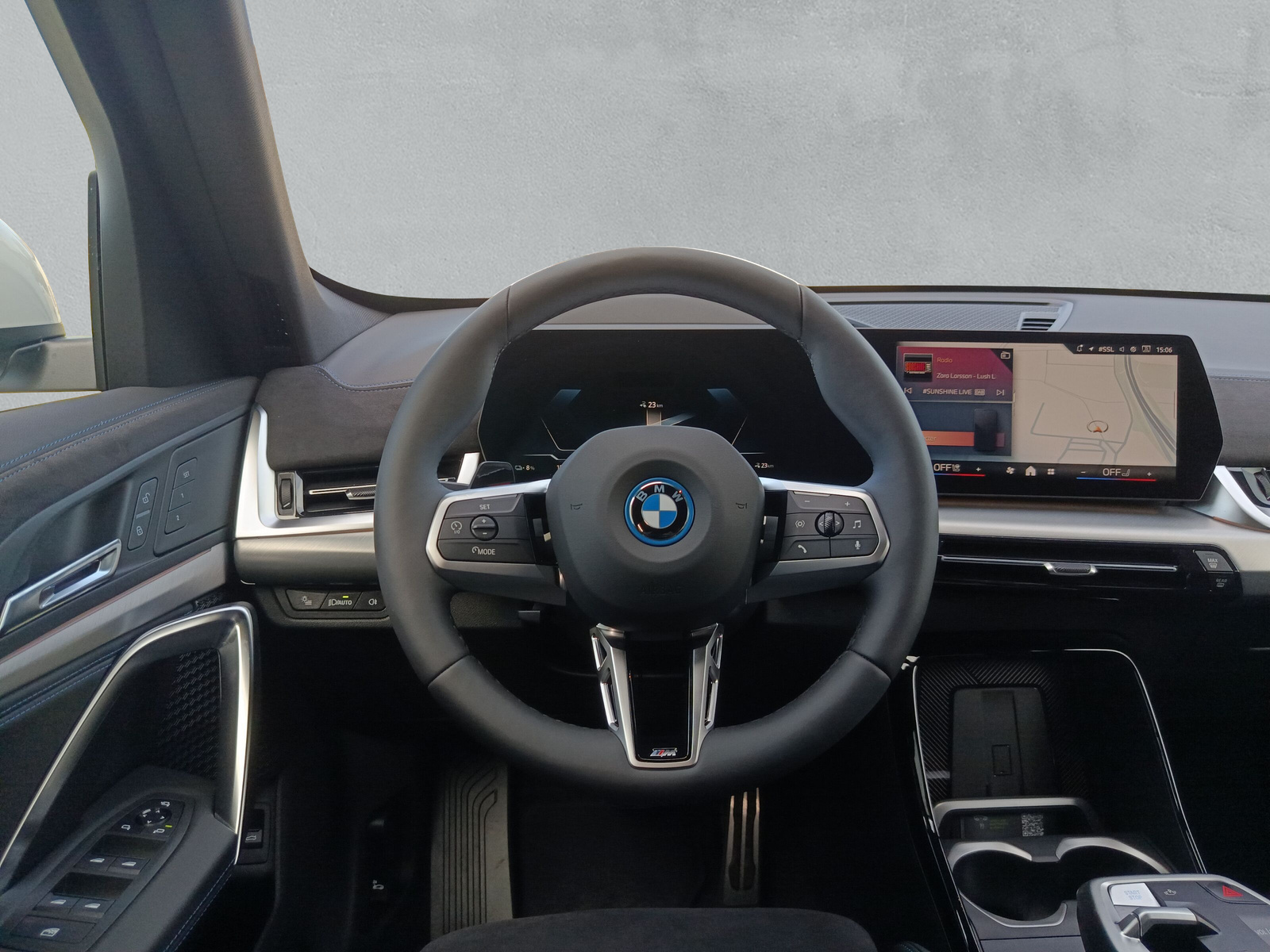 BMW iX1 eDrive 20 Edition M Sport-image-20