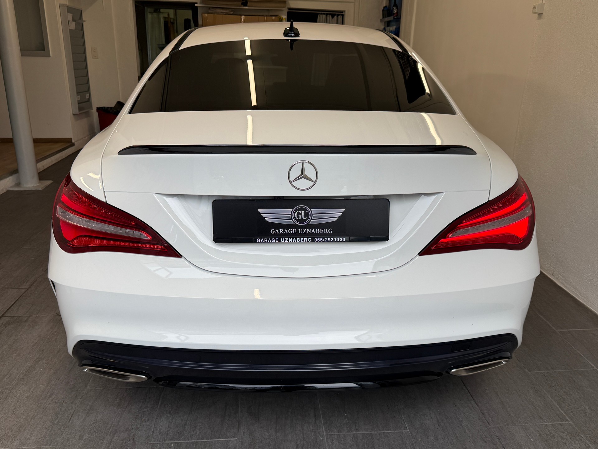 MERCEDES-BENZ CLA 250 AMG Line 7G-DCT 4Matic Ab 280.- pro Monat-showroom-element-3