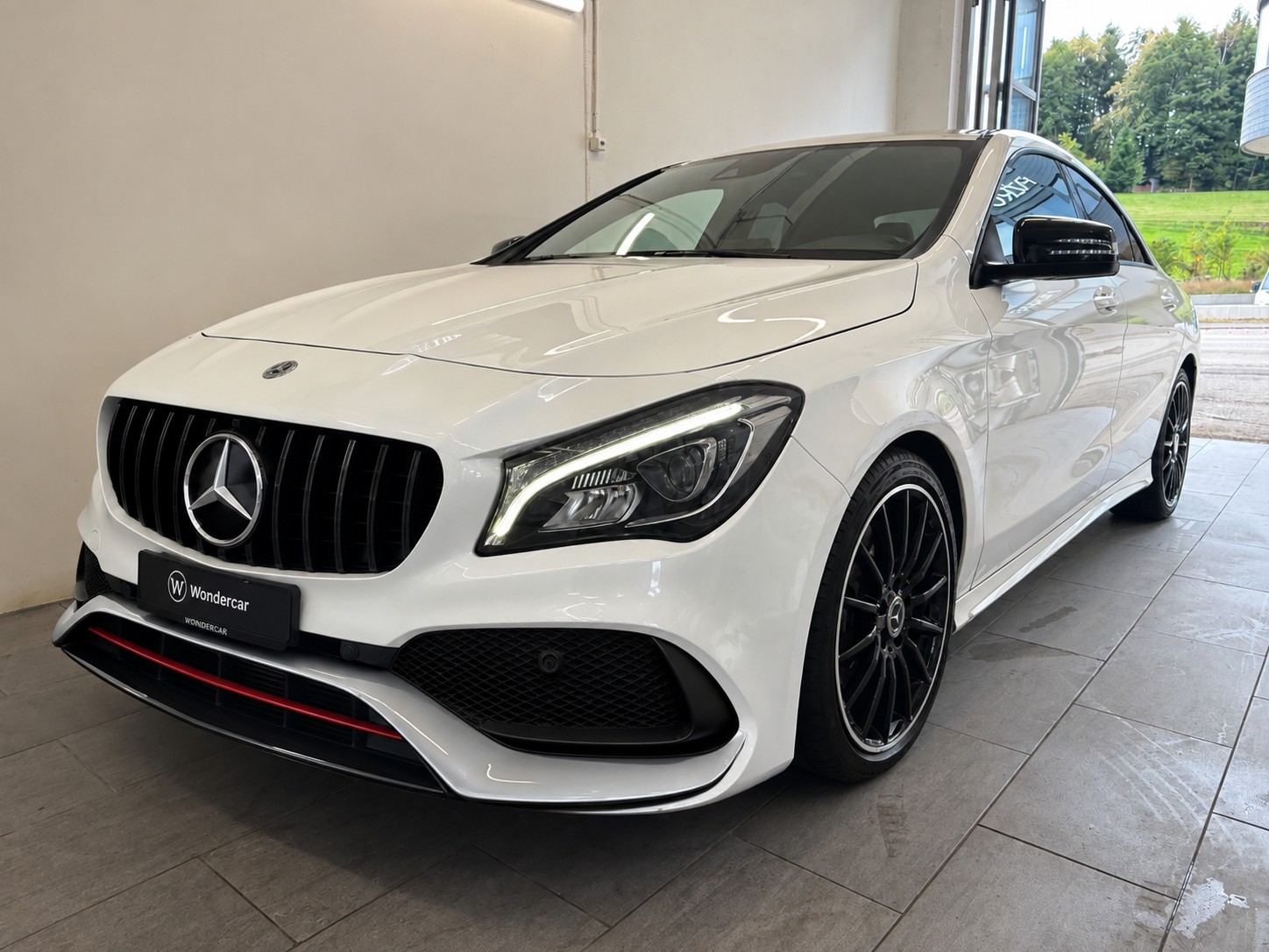 MERCEDES-BENZ CLA 250 AMG Line 7G-DCT 4Matic Ab 280.- pro Monat-image-0