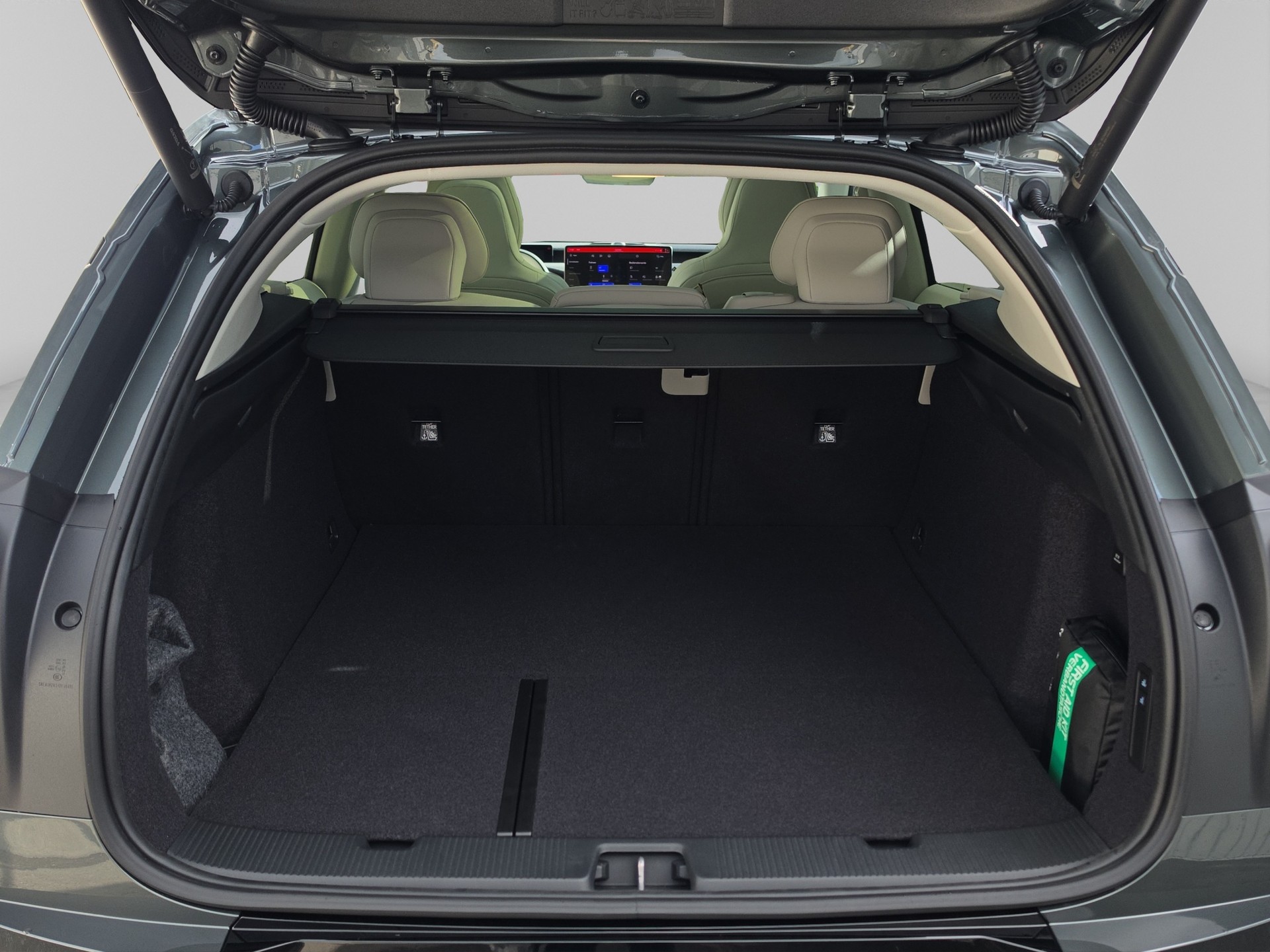 VOLVO EX60 Twin Ultra AWD-image-15