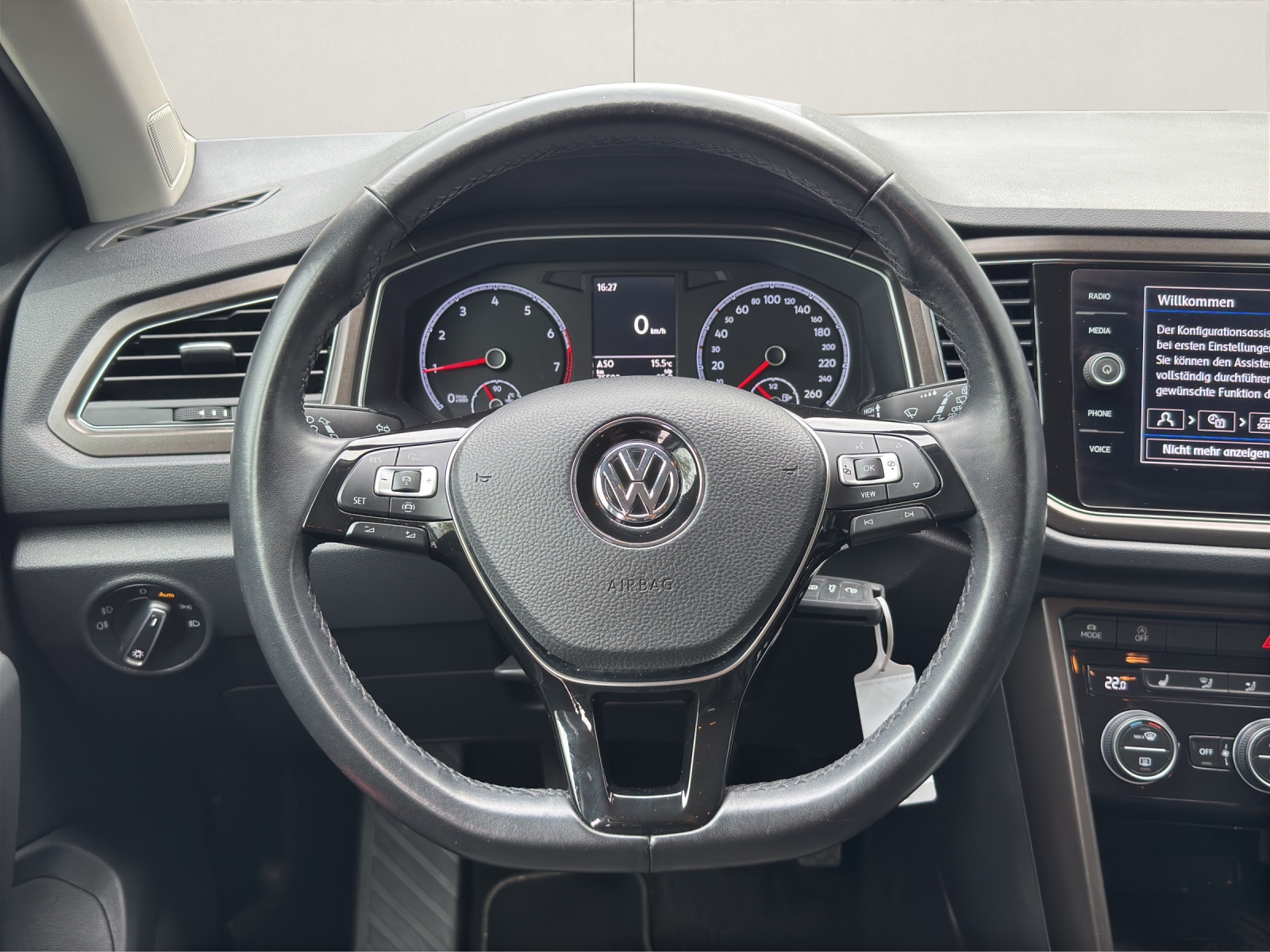 VW T-Roc 1.0 TSI-image-10