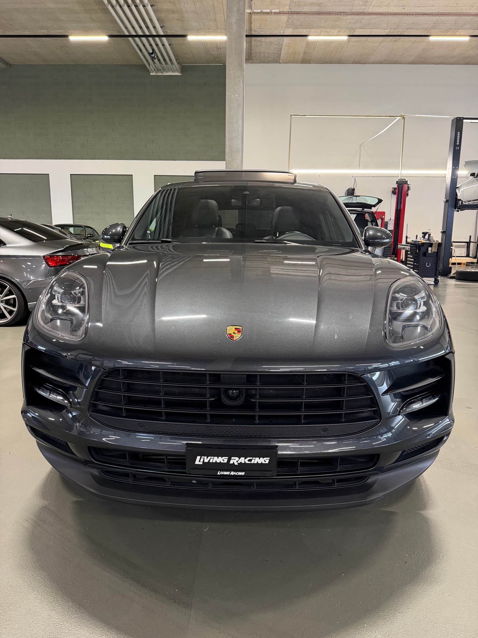 PORSCHE Macan PDK *VHC CH*-image-4