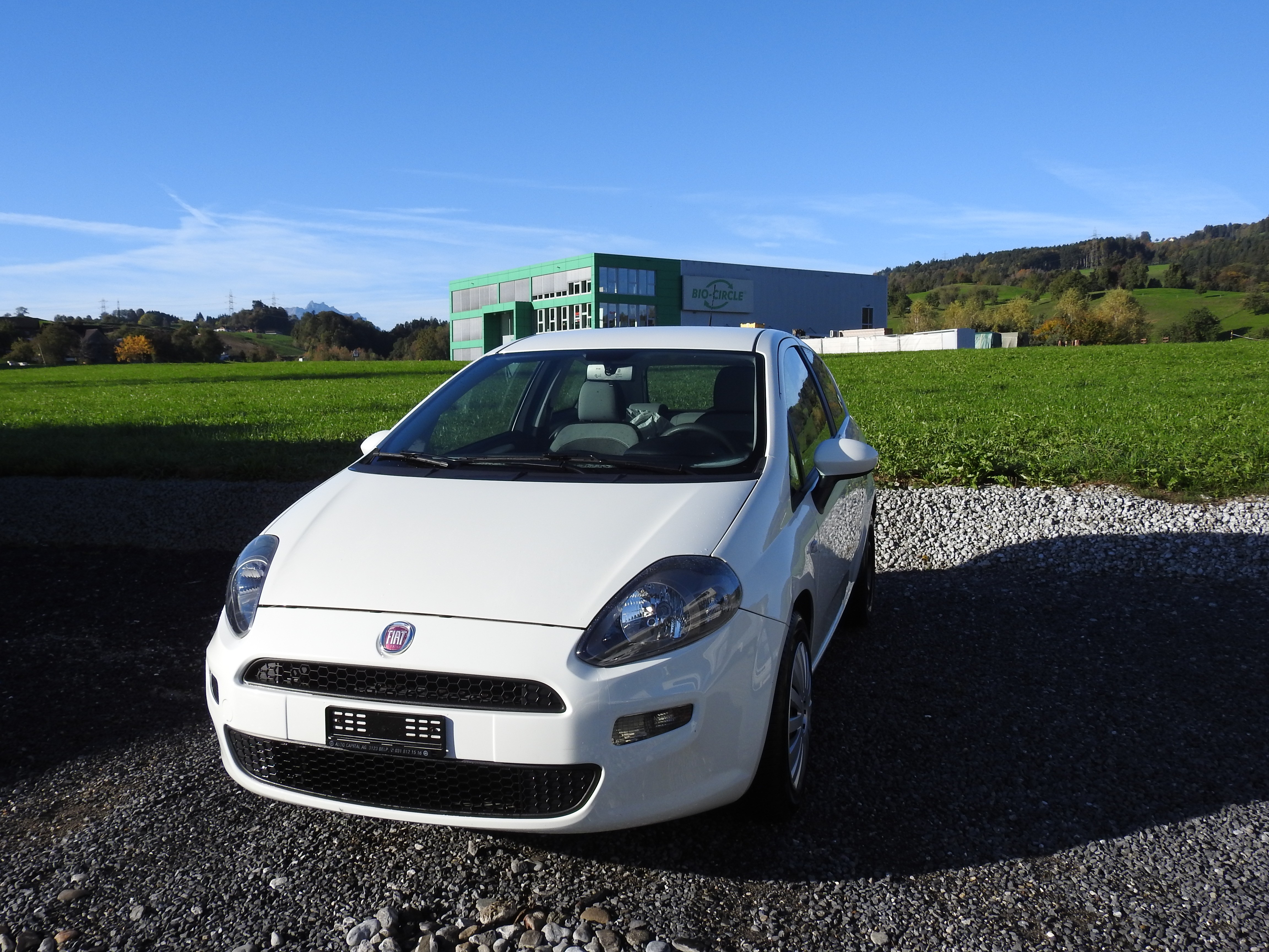 Car photo
