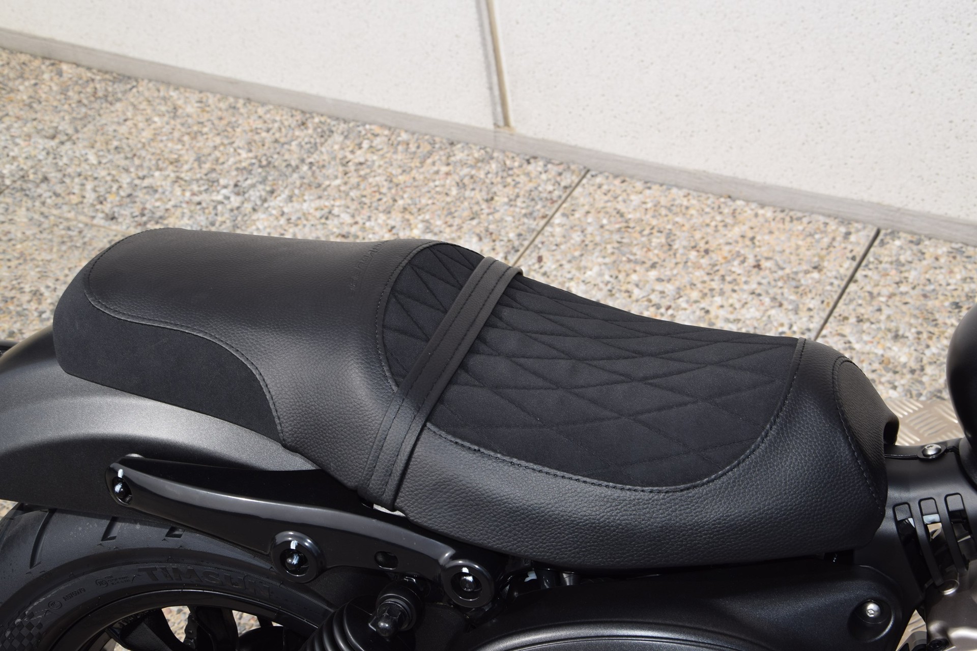 HYOSUNG GV 300 Bobber-image-9