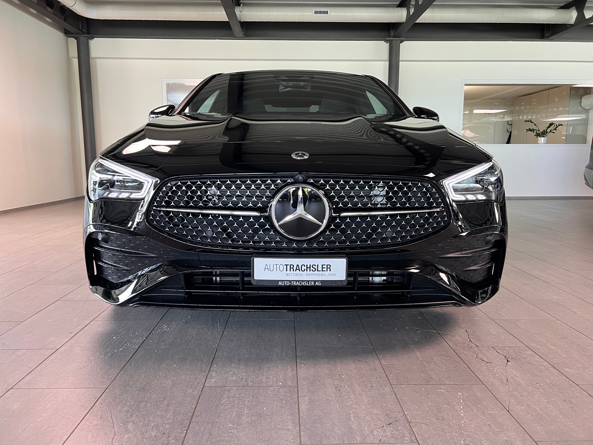 MERCEDES-BENZ CLA 250 4Matic Coupé-image-1