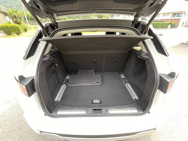 LAND ROVER Range Rover Evoque 2.2 SD4 Dynamic AT9-image-11