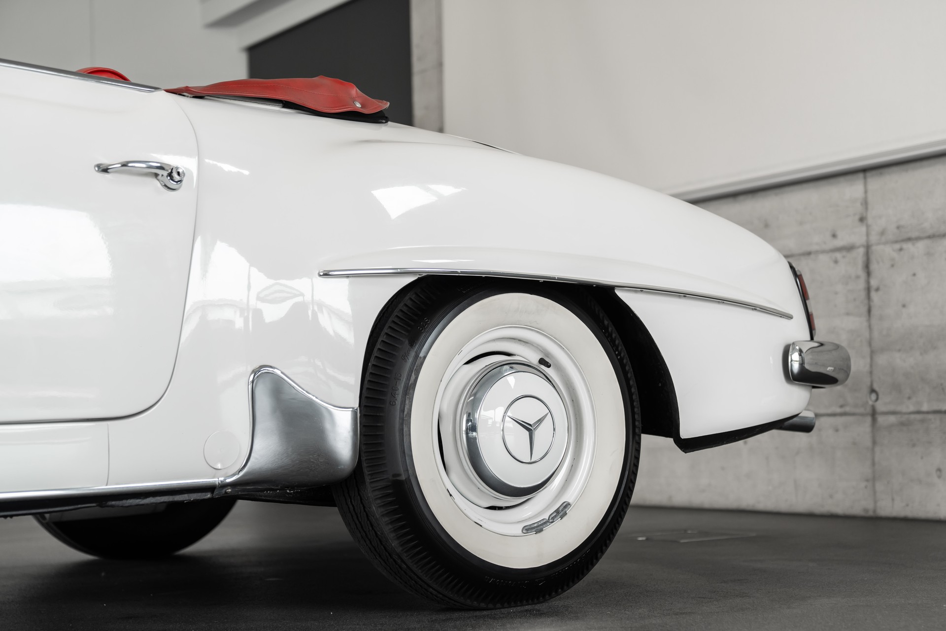 MERCEDES-BENZ 190 SL-image-2